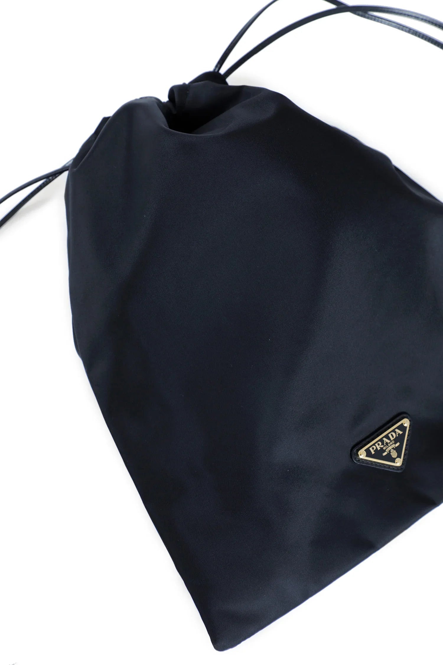 Оригінальна Re-Nylon Travel Pouch Prada – детальний вид