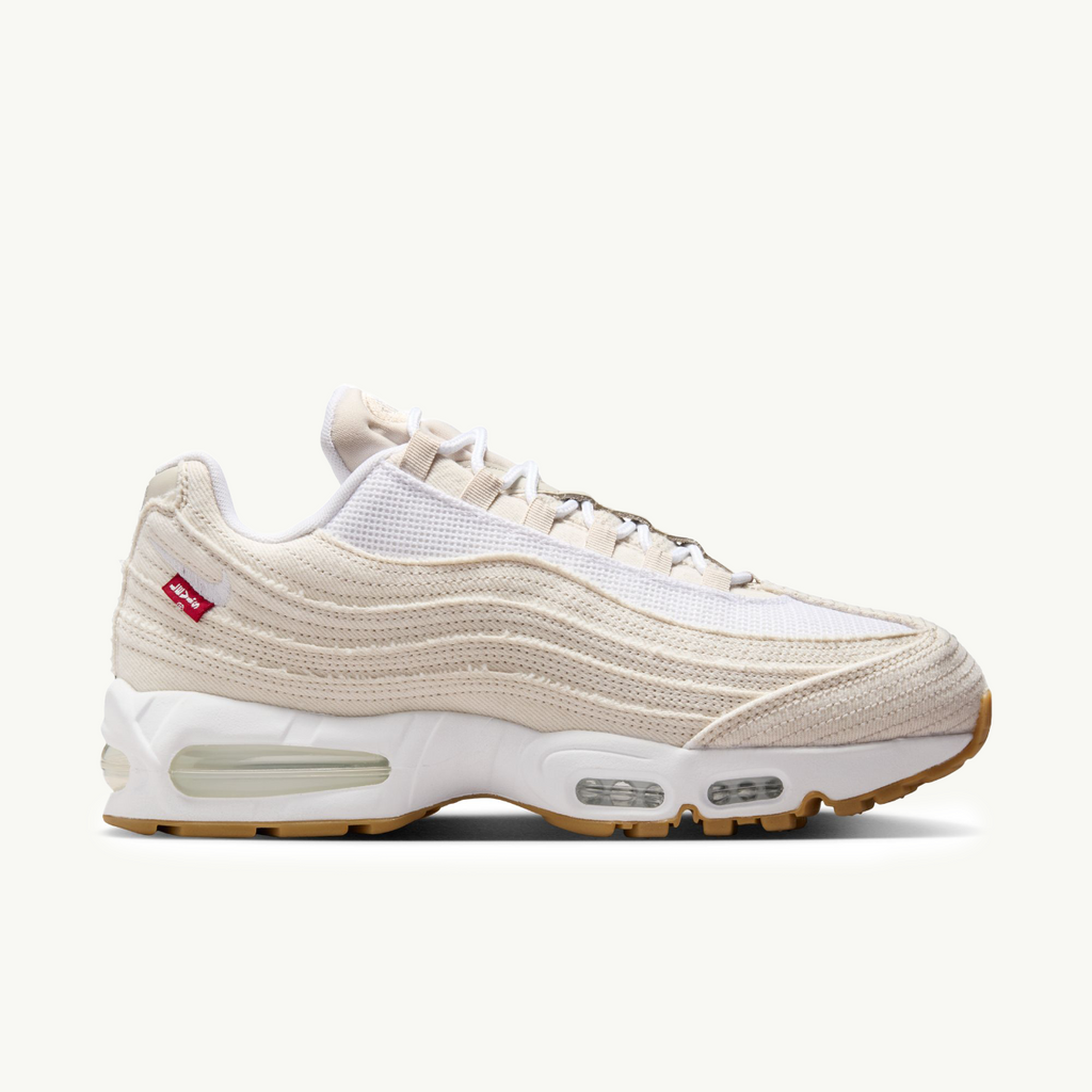 Оригінальна X Levis Air Max 95 Og White NIKE – боковий вид