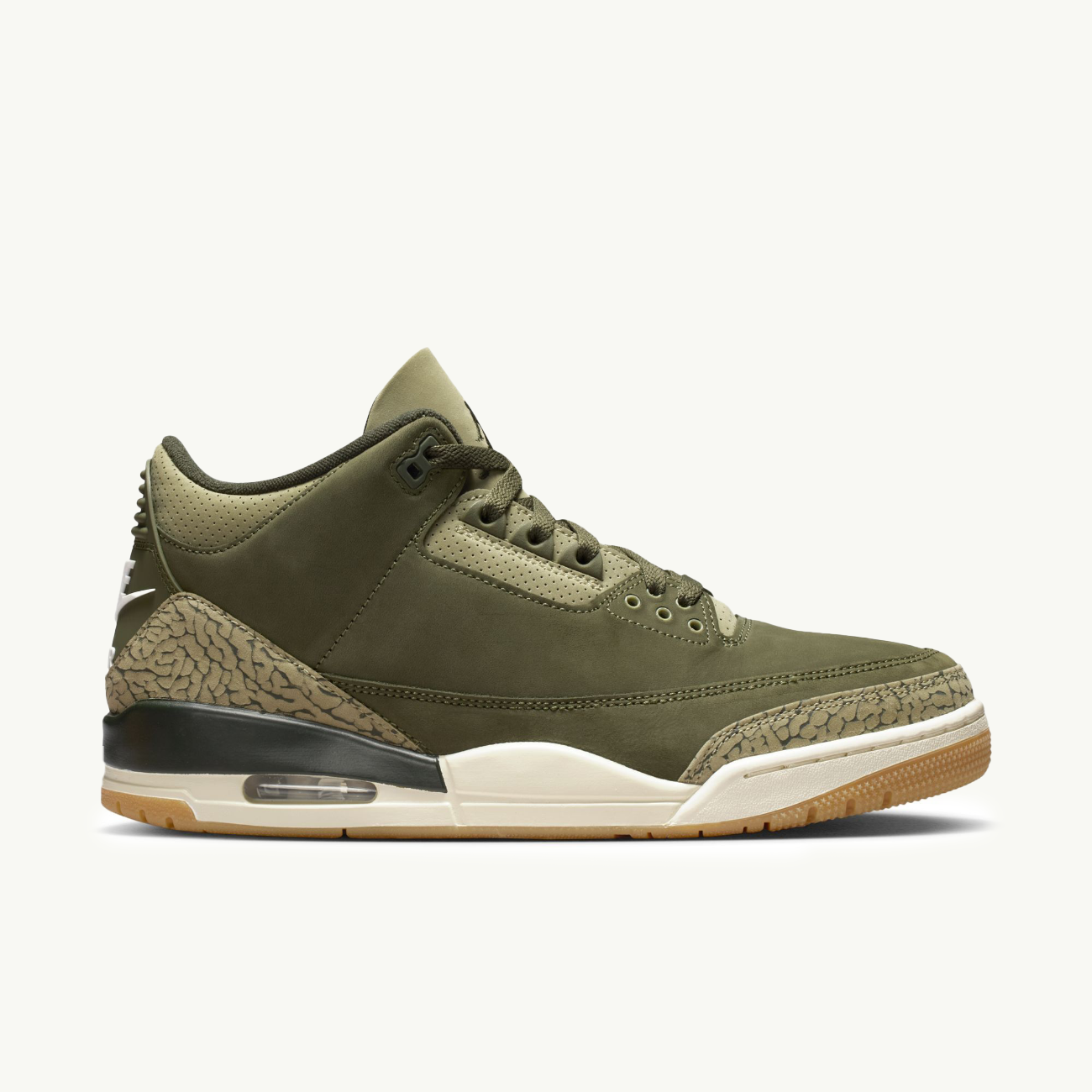 Оригінальна Air Jordan 3 Retro Nike – боковий вид