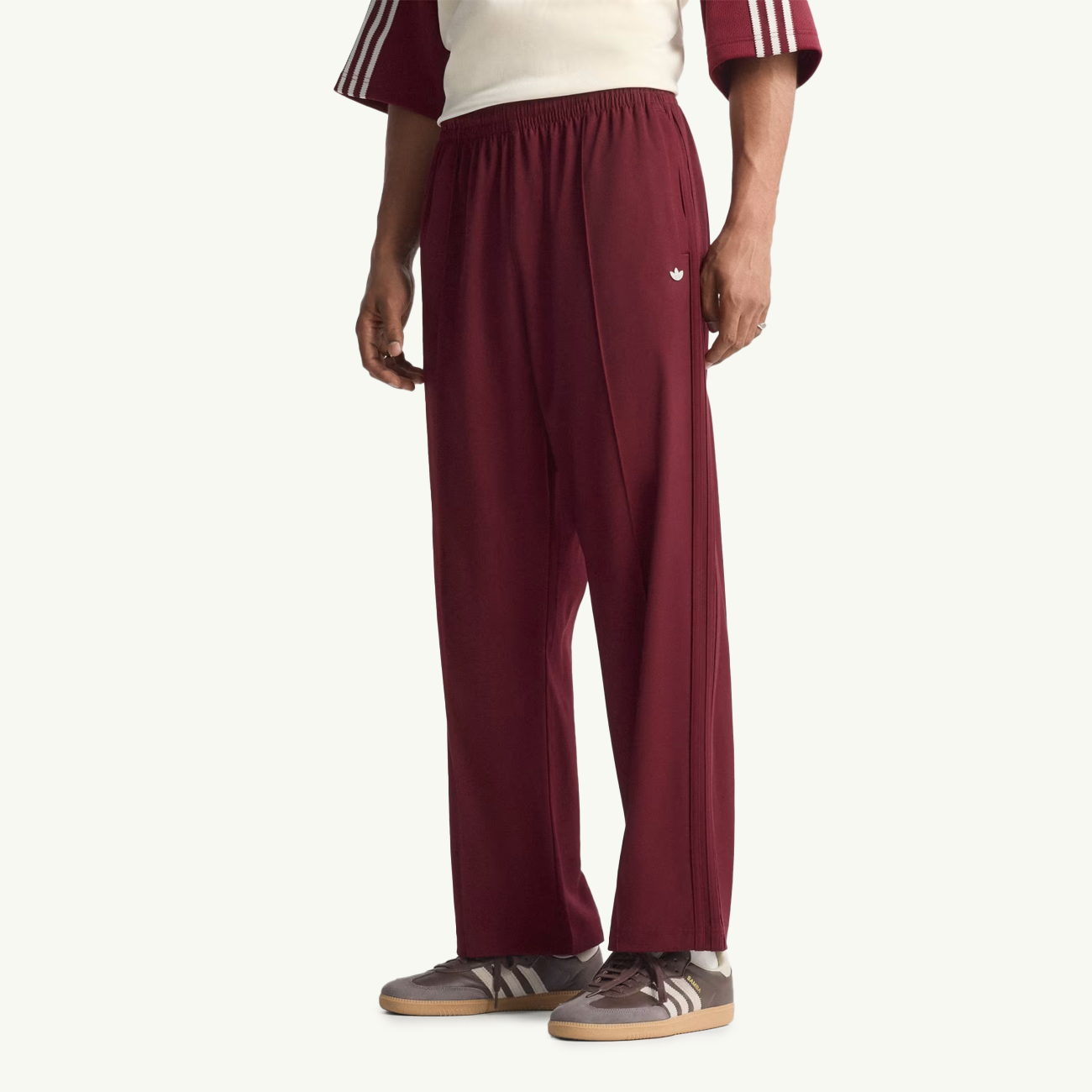 Оригінальна Baggy Trackpants Adidas – боковий вид - ADIDAS