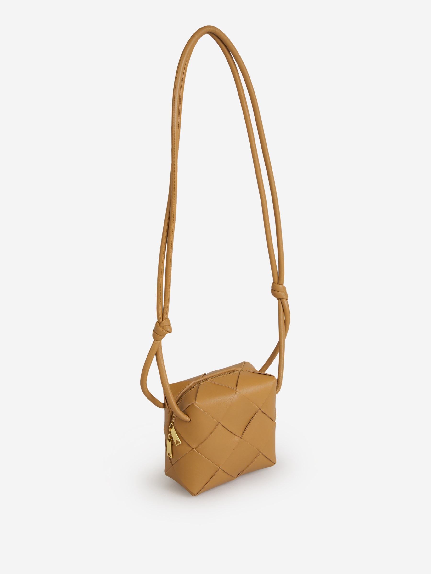 Mini Cassette Crossbody Bag Bottega veneta оригінал – Купити в Україні – вид ззаду
