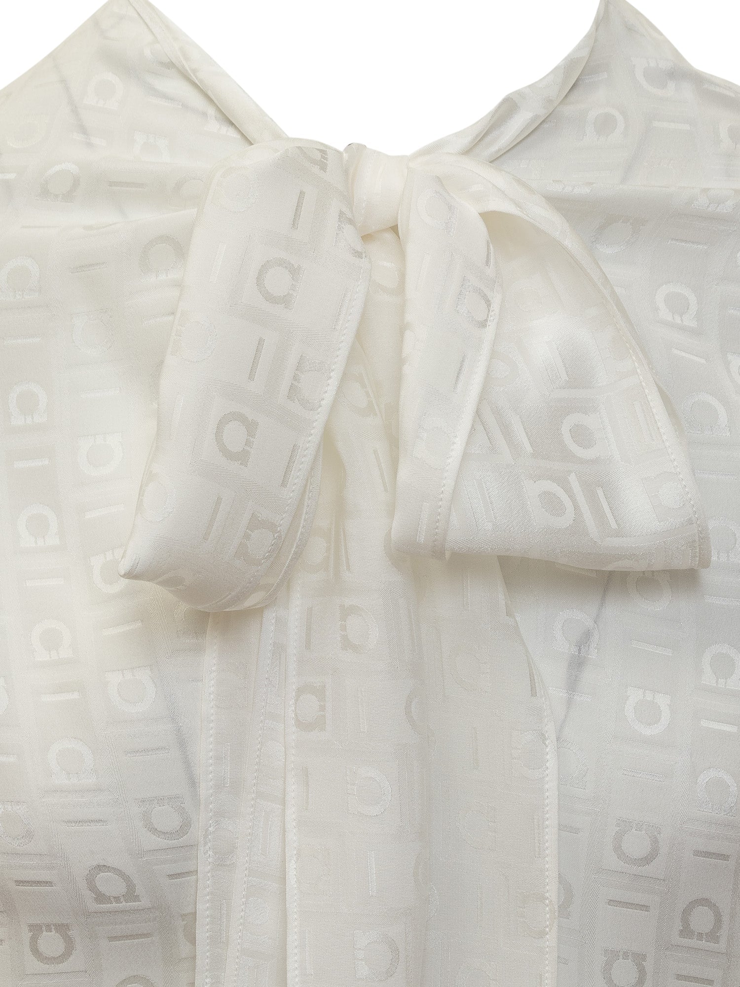 Оригінальна Silk Shirt With Logo Salvatore ferragamo – збільшений вид