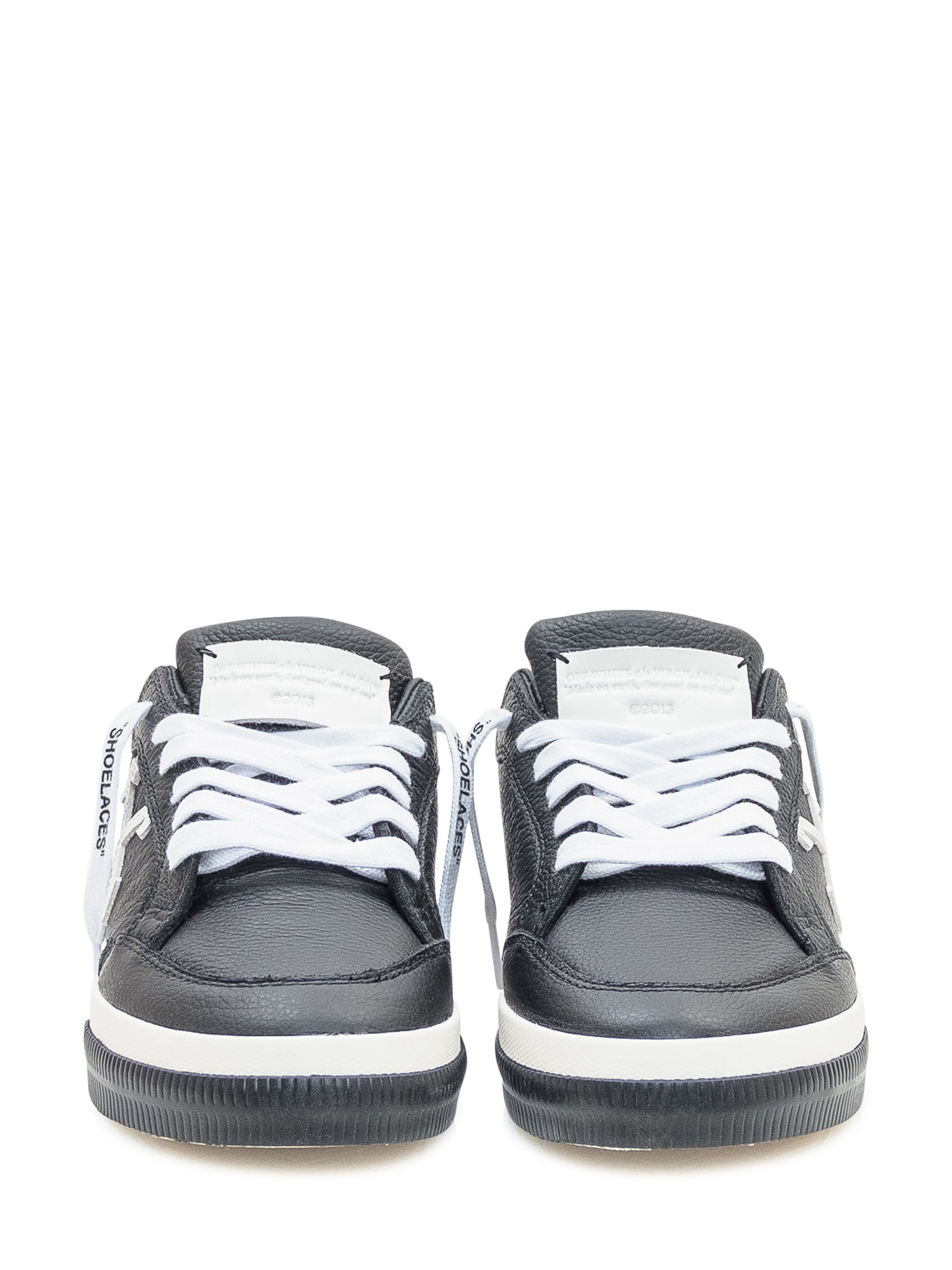 Low Arrow Sneakers Off-white оригінал – Купити в Україні – вид ззаду