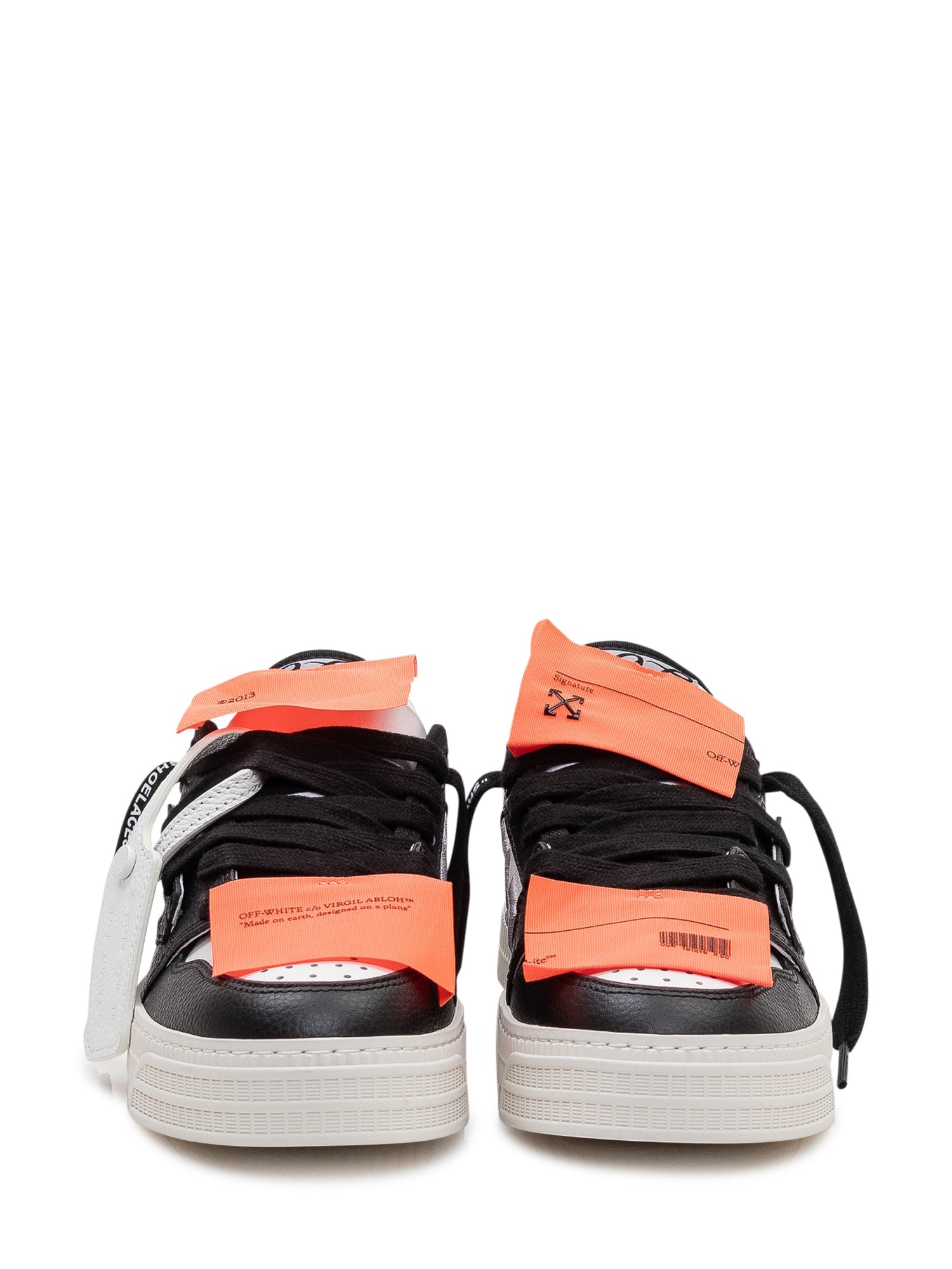 3.0 Off Court Sneakers Off-white – Гарантія оригінальності – вид ззаду