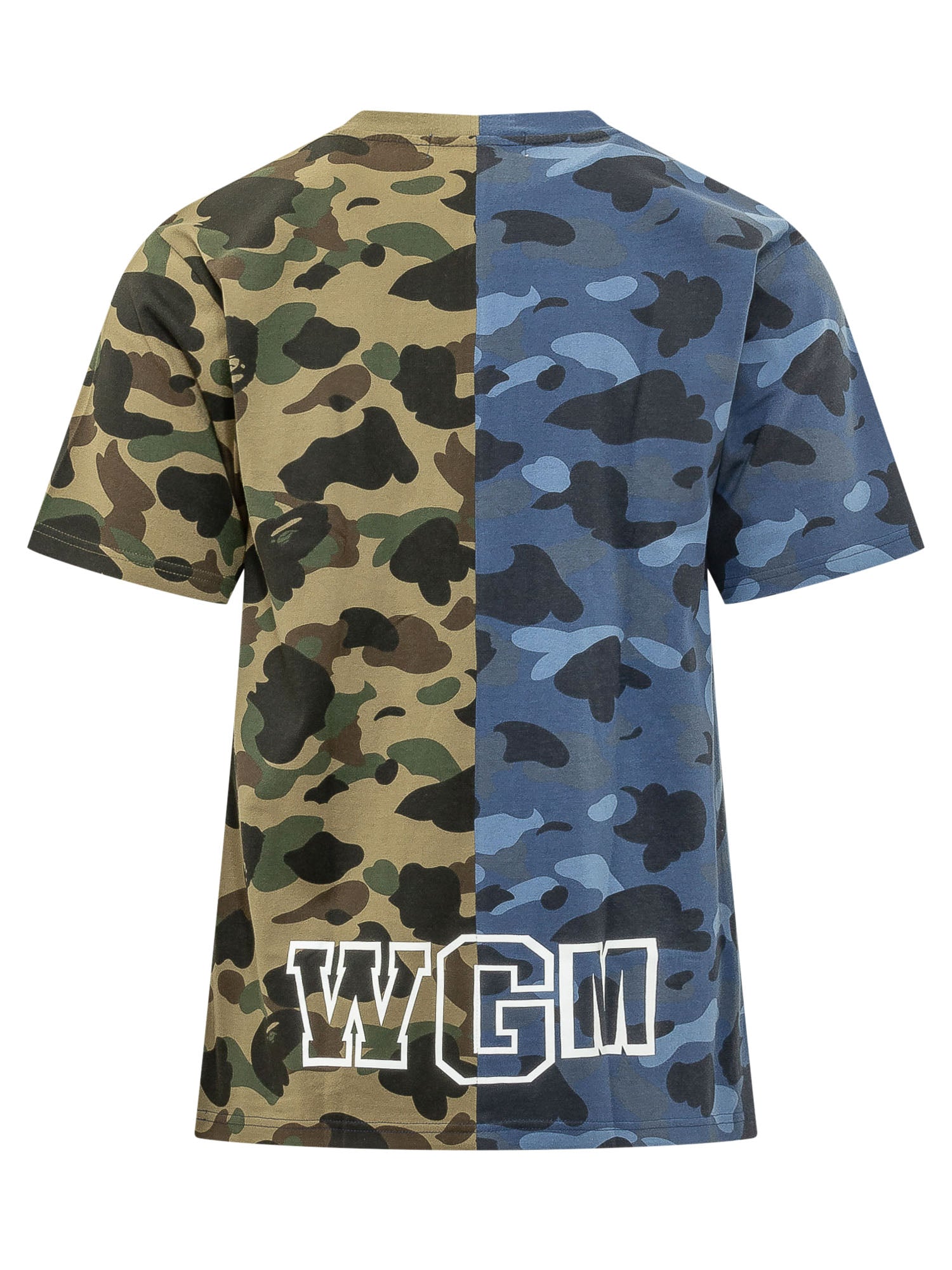 T-Shirt With Graphic Print And Camouflage Pattern A bathing ape – Гарантія оригінальності – вид ззаду