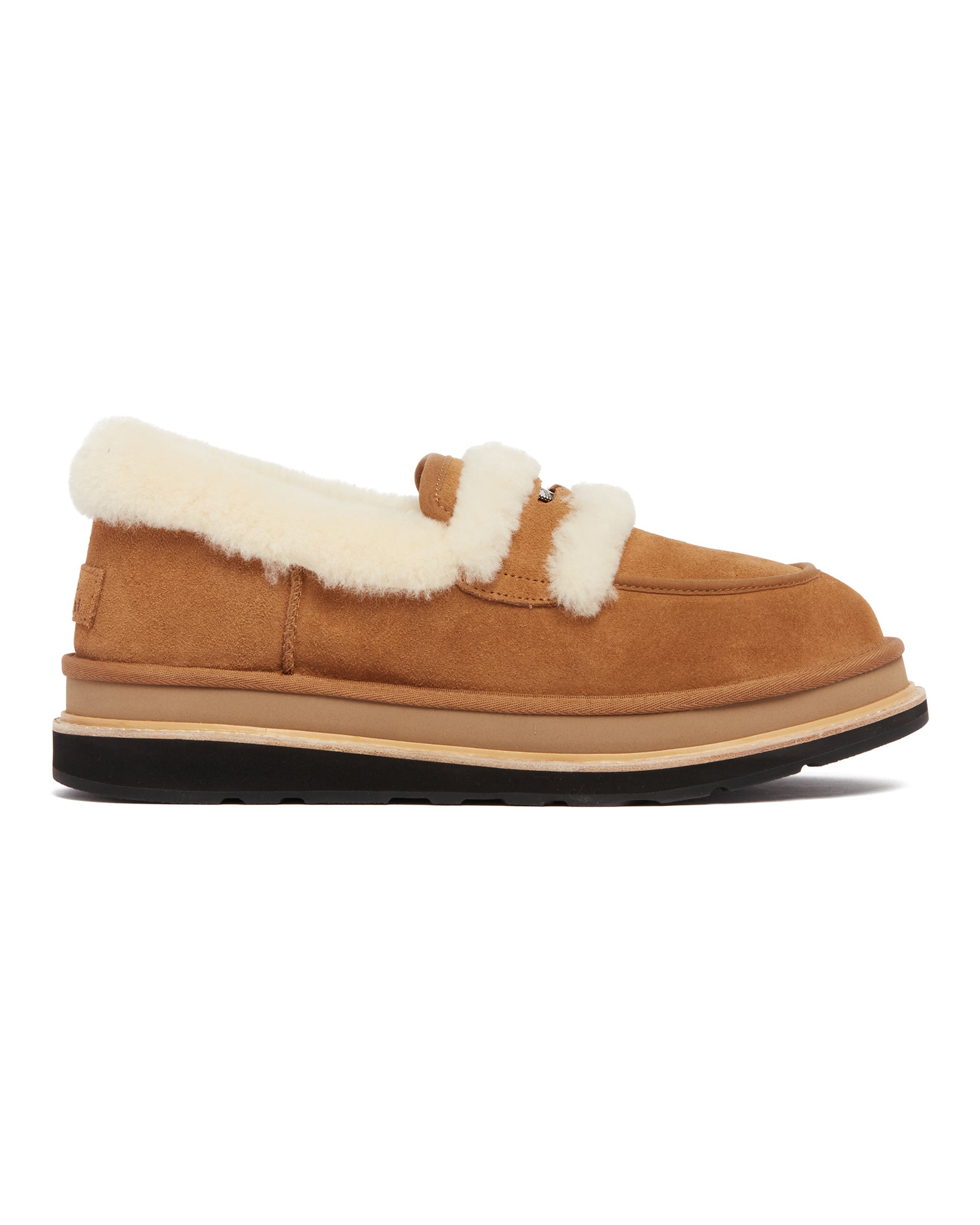 X Sacai Beige Leather Loafers Ugg – Гарантія оригінальності – вид ззаду