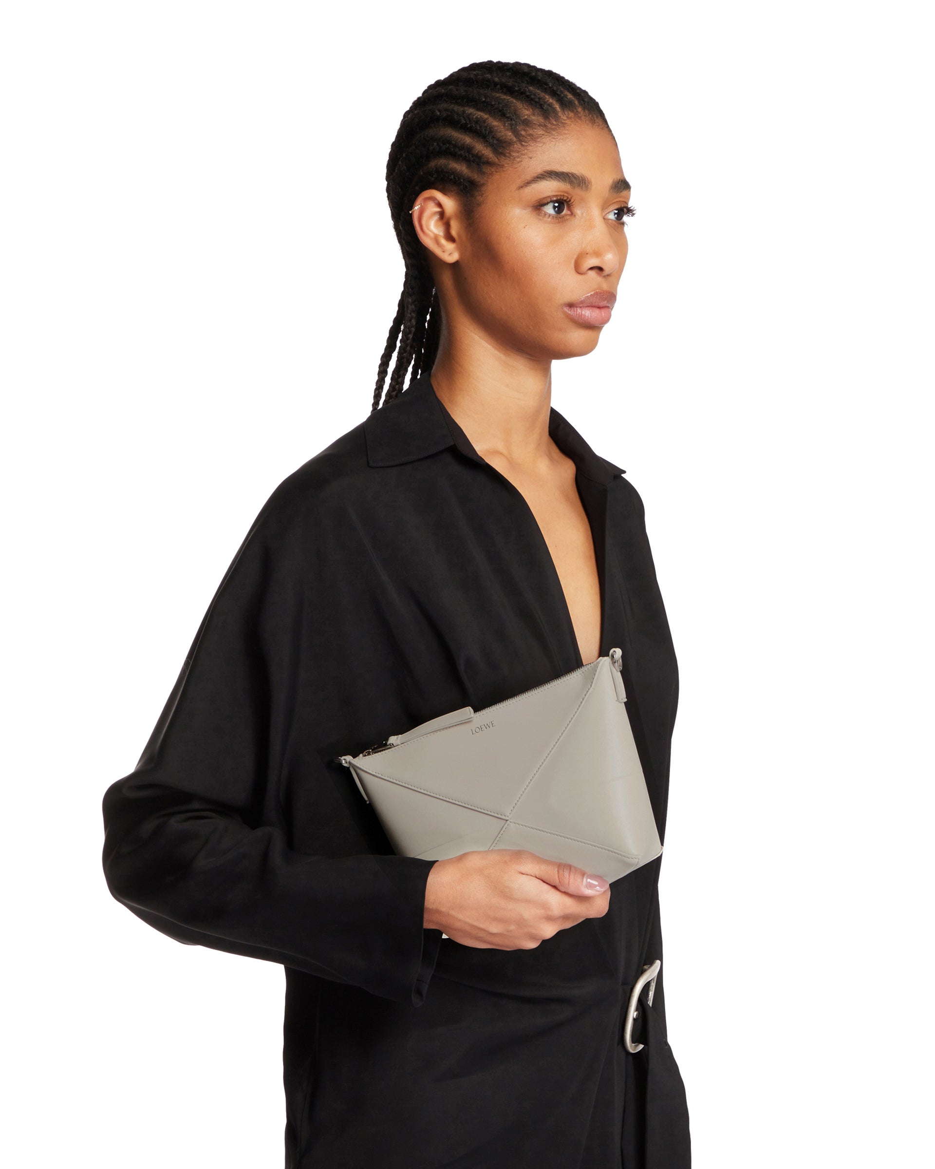White Puzzle Fold Pouch Loewe – Гарантія оригінальності – детальний вид