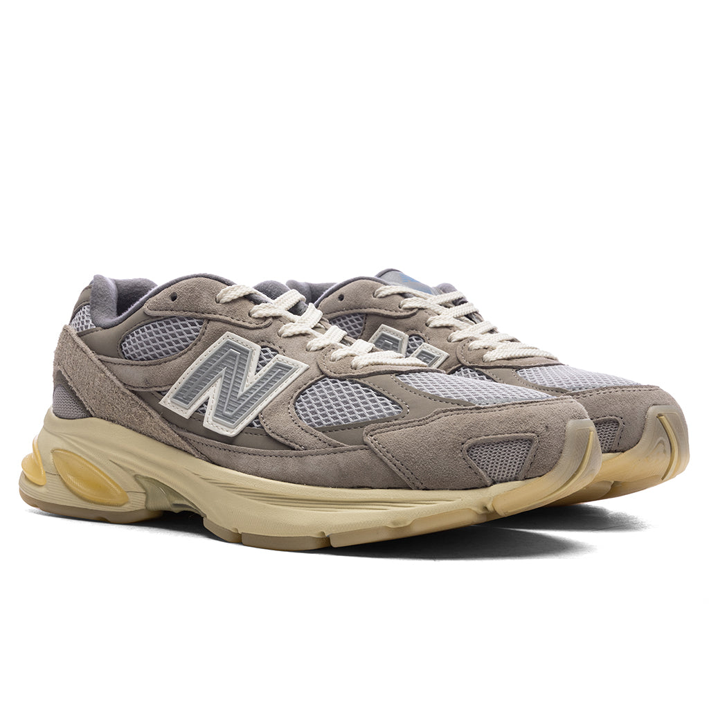 Оригінальна 2010 Grey Days New balance – вид ззаду