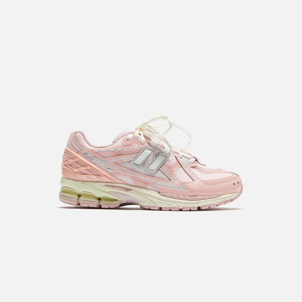 New balance Footwear оригінал | Швидка доставка Україна – боковий вид