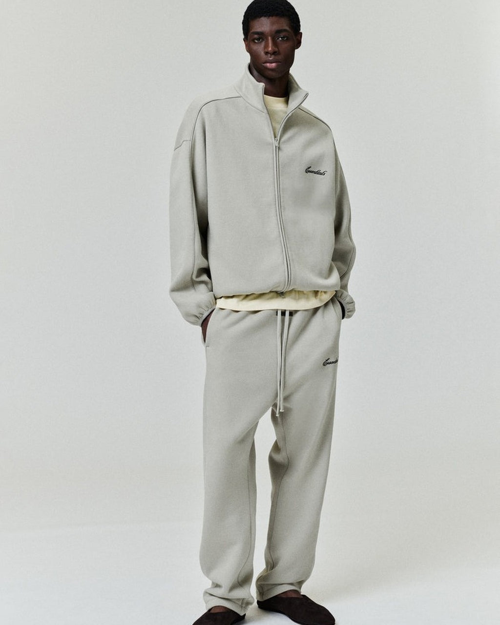 Essentials Modern Track Jacket With Piping Abbey Stone Fear of god оригінал – Купити в Україні – збільшений вид