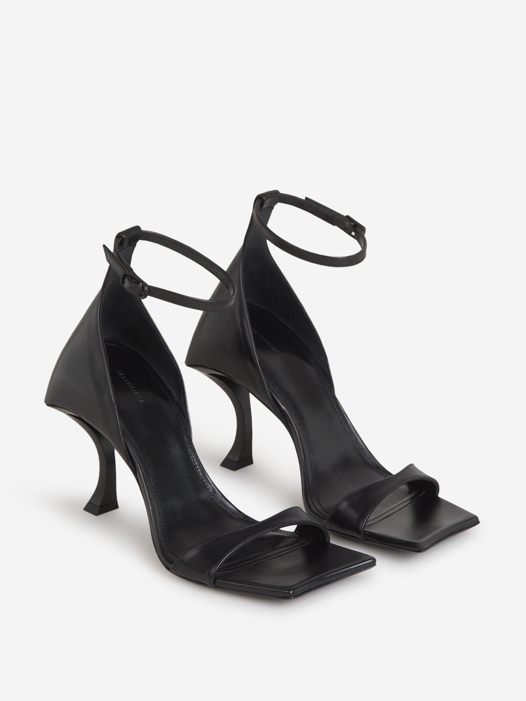 Оригінальна Leather Hourglass Sandals Balenciaga – вид ззаду