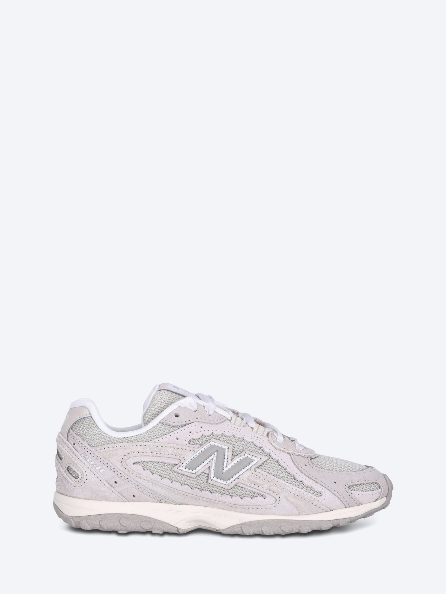 Оригінальна 204l Sneakers New balance – боковий вид