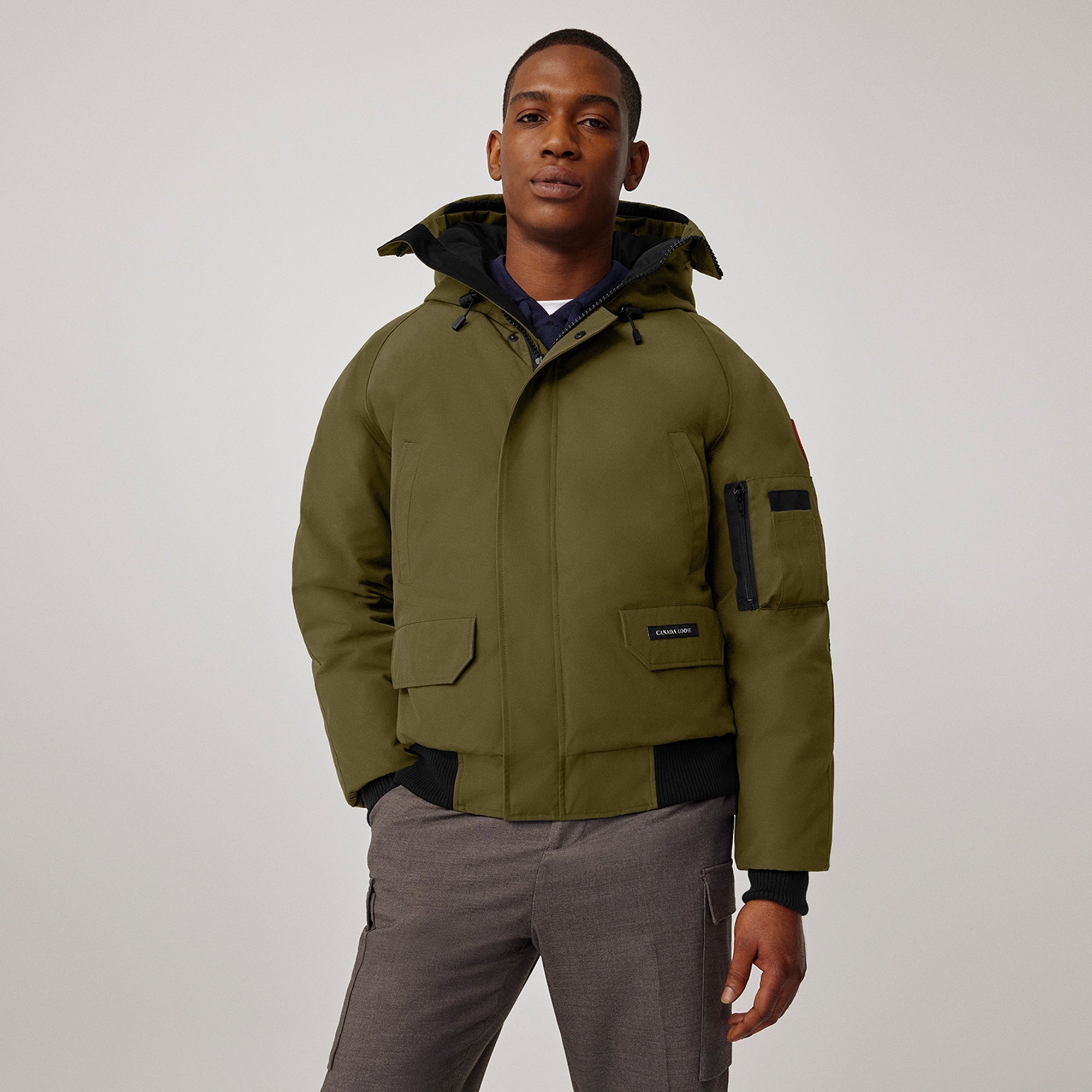 Оригінальна Mens Chilliwack Bomber Jacket Canada goose – вид ззаду