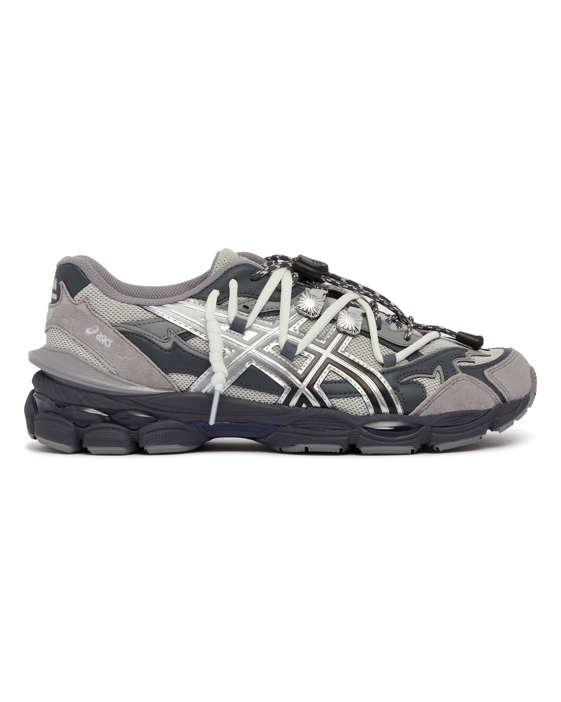 Оригінальна Gray Gel-Cumulus 16 Toga Sneakers Asics – вид ззаду