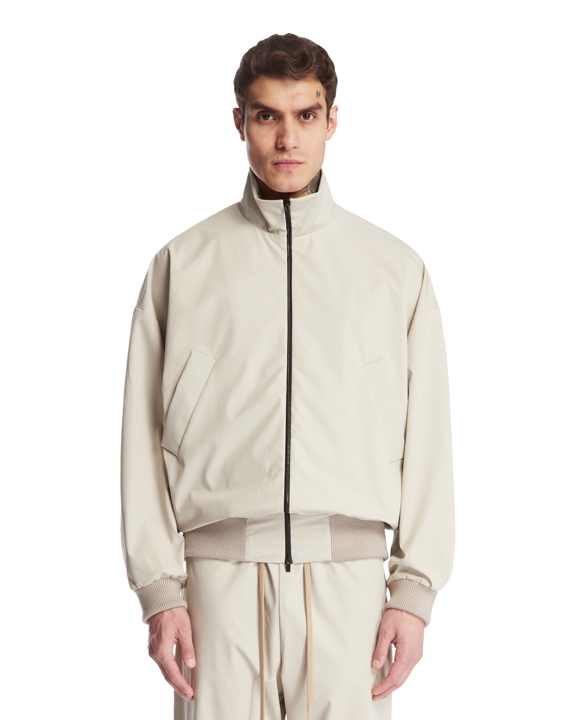 Оригінальна Beige High Collar Bomber Fear of god – боковий вид
