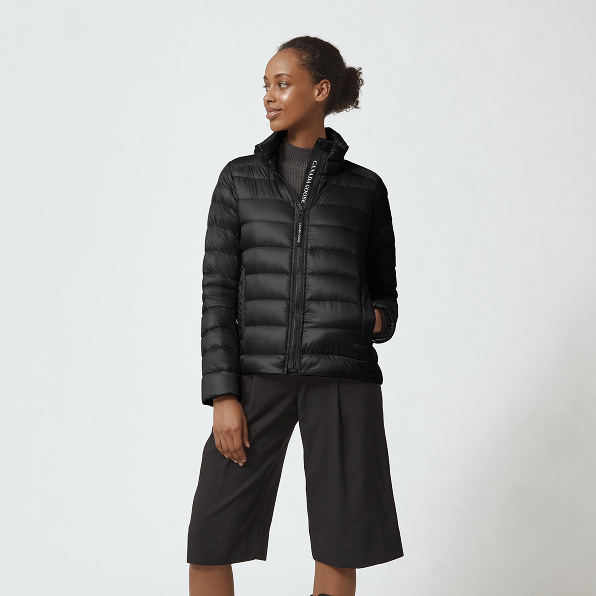 Womens Cypress Jacket Black Canada goose оригінал – Купити в Україні – вид ззаду
