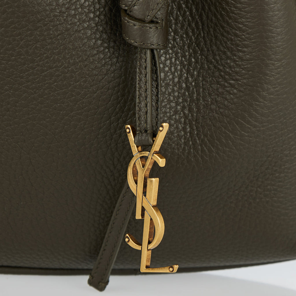 Оригінальна Paris VII Small Leather Hobo Bag Saint laurent – детальний вид