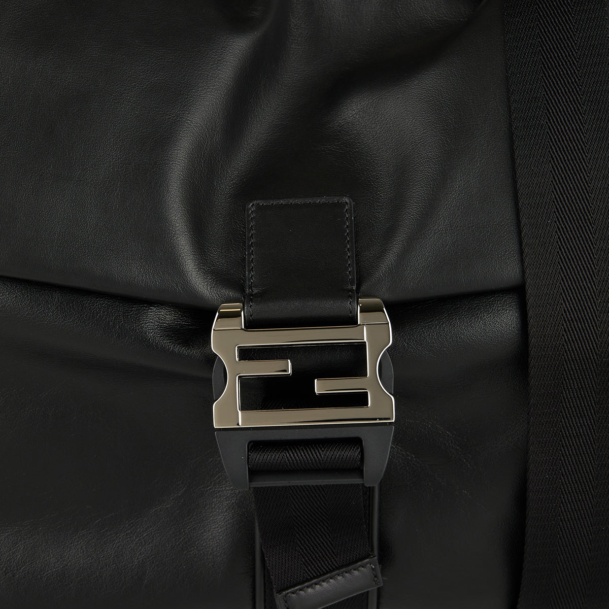 Maxi Mamma Baguette Leather Bag Fendi оригінал – Купити в Україні – збільшений вид