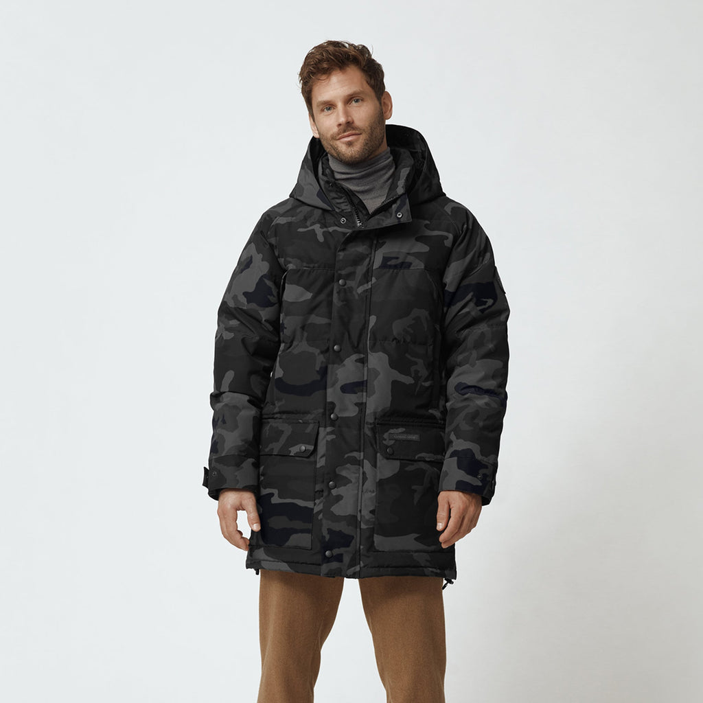 Оригінальна Mens Emory Parka Black Label Canada goose – вид ззаду