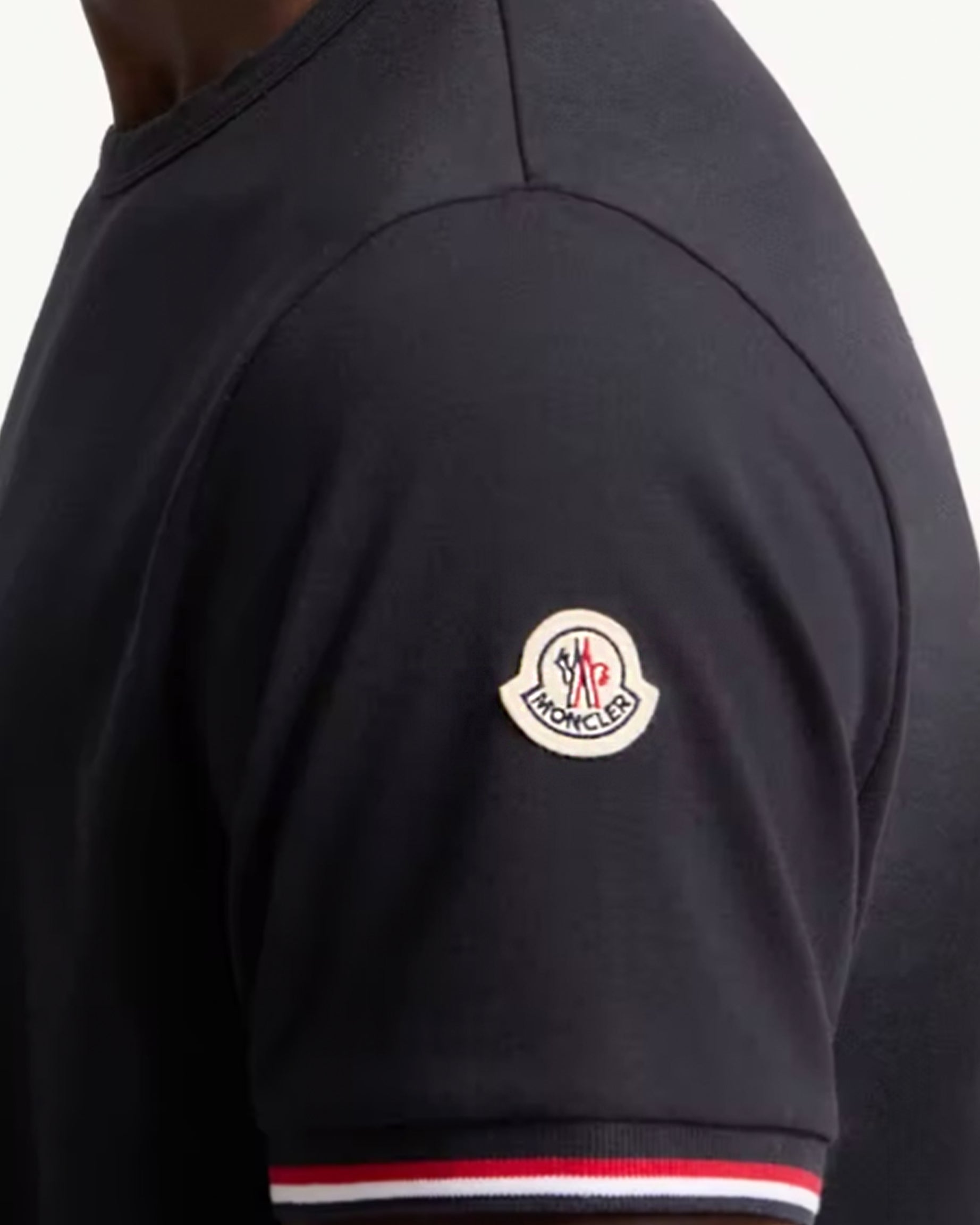 Tricolor Trimmed Cotton T Shirt Moncler – Гарантія оригінальності – вид ззаду