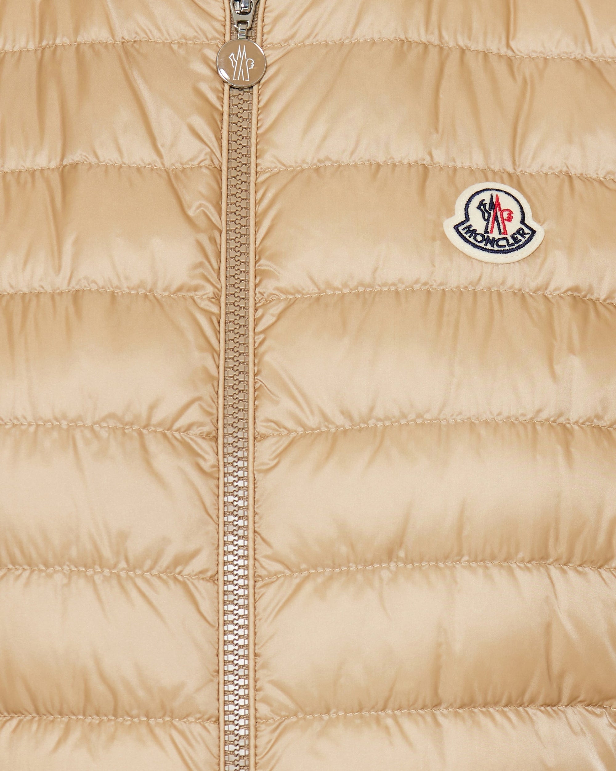 Igens Down Gilet Moncler – Гарантія оригінальності – детальний вид