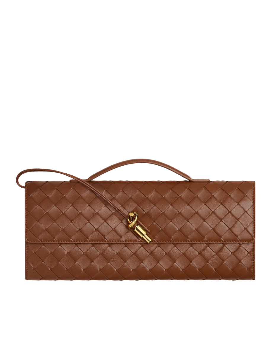 Andiamo Intrecciato Leather Clutch Bag Bottega veneta оригінал – Купити в Україні – боковий вид