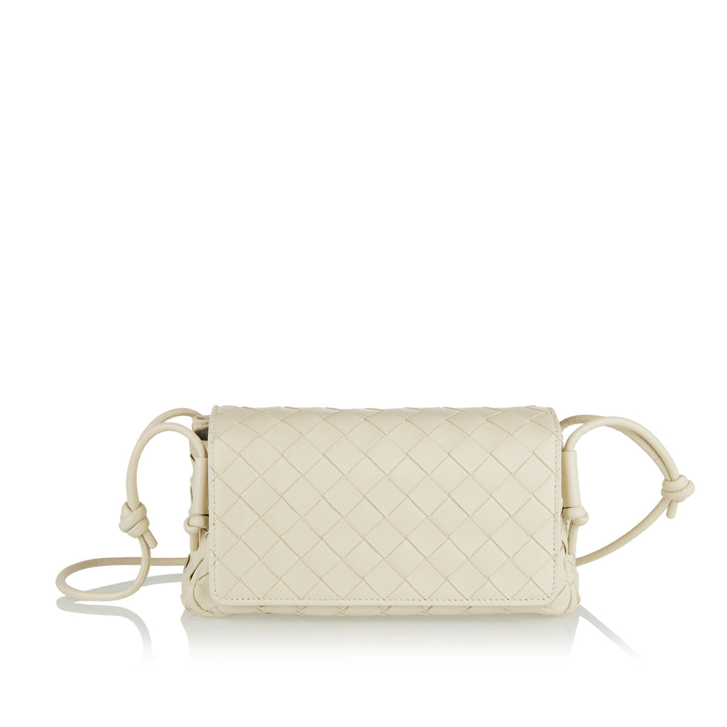 Notturno Intrecciato Pouch Bottega veneta – Гарантія оригінальності – боковий вид