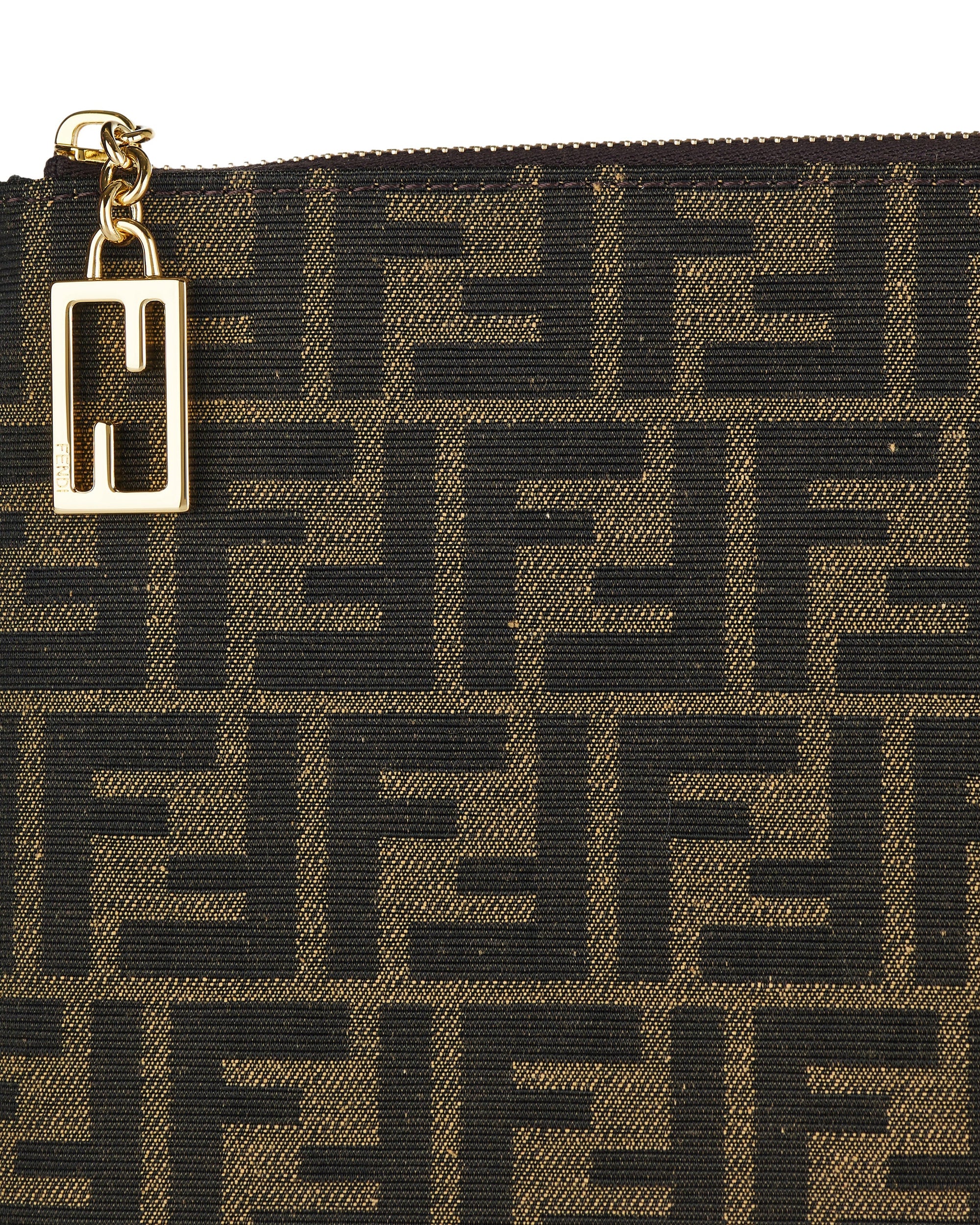 Flat Baguette Medium Pouch Fendi – Гарантія оригінальності – збільшений вид