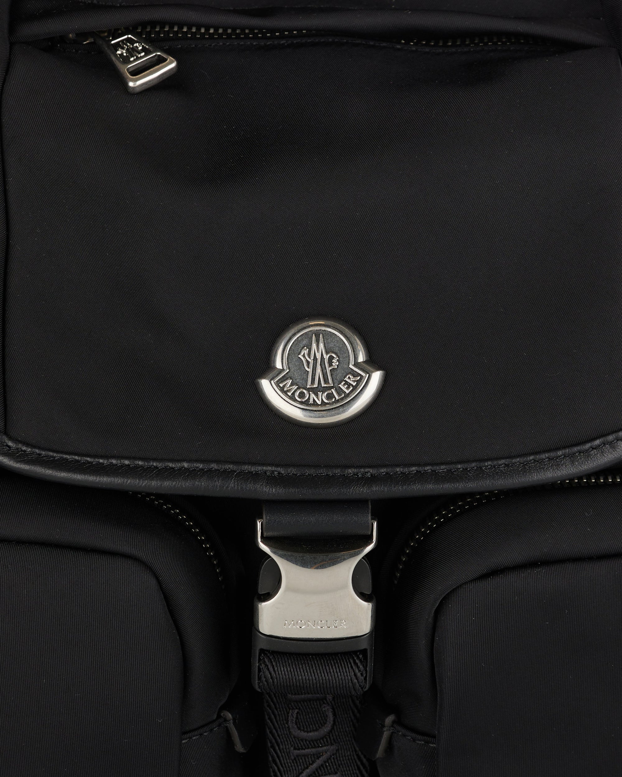 New Trick Water Repellent Backpack Moncler оригінал – Купити в Україні – збільшений вид - MONCLER