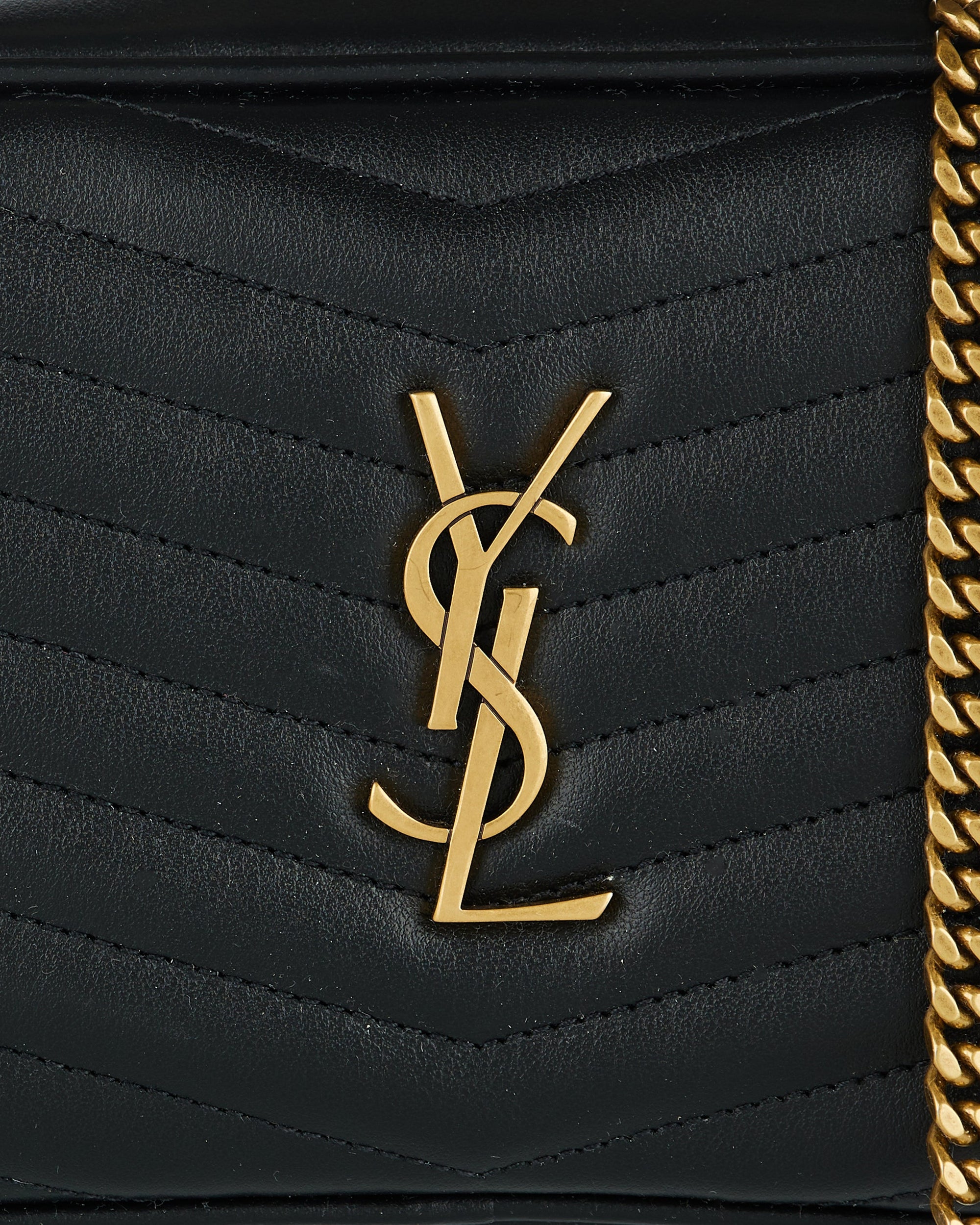 Mini Lou Quilted Leather Bag Saint laurent – Гарантія оригінальності – збільшений вид
