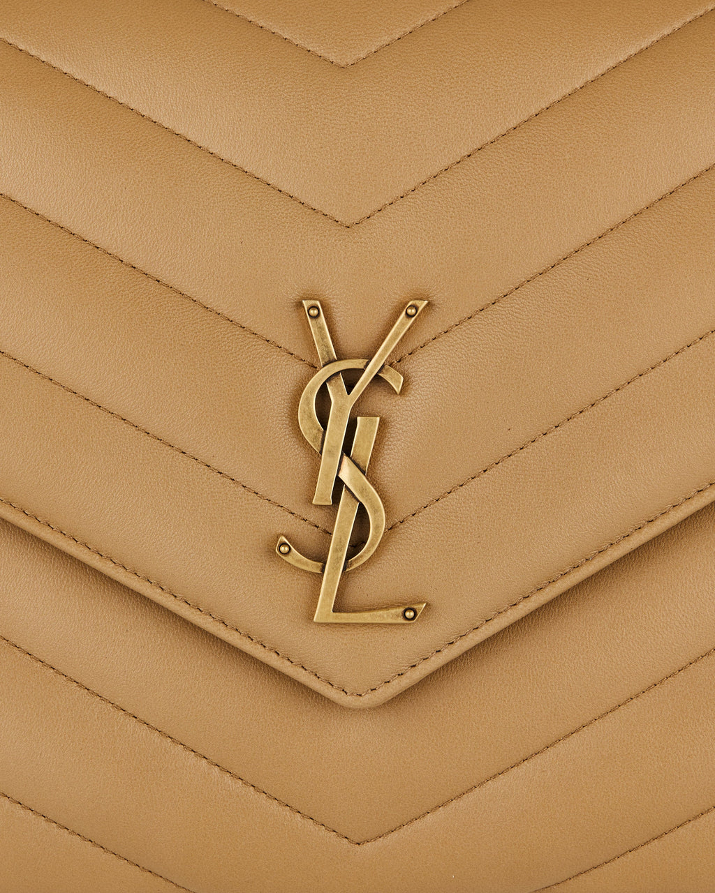 Оригінальна Loulou Large Matelassé Leather Shoulder Bag Saint laurent – збільшений вид