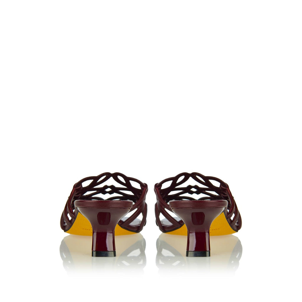Оригінальна Petal Anagram Leather Sandals Loewe – детальний вид