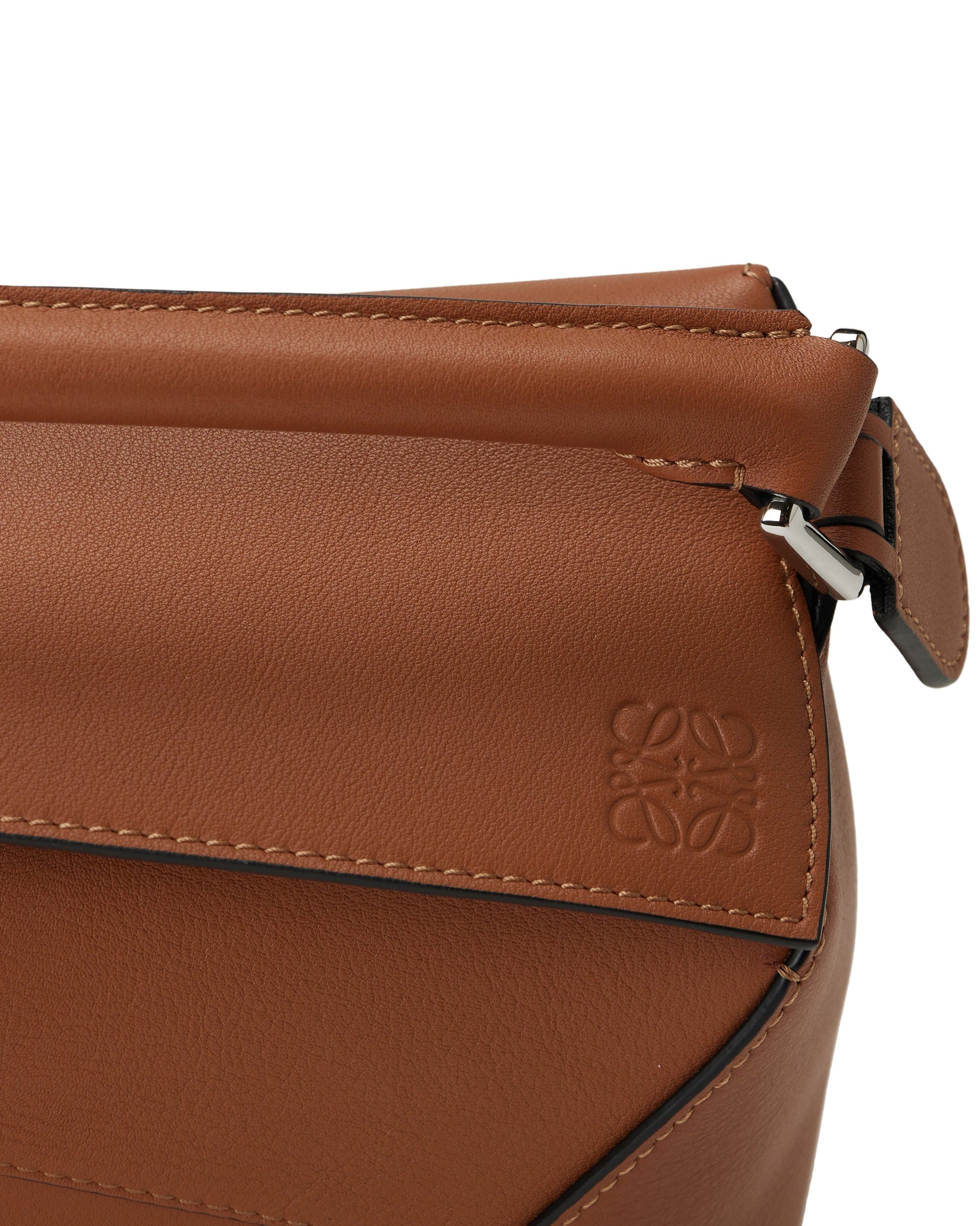 Оригінальна Small Puzzle Edge Leather Bag Loewe – збільшений вид