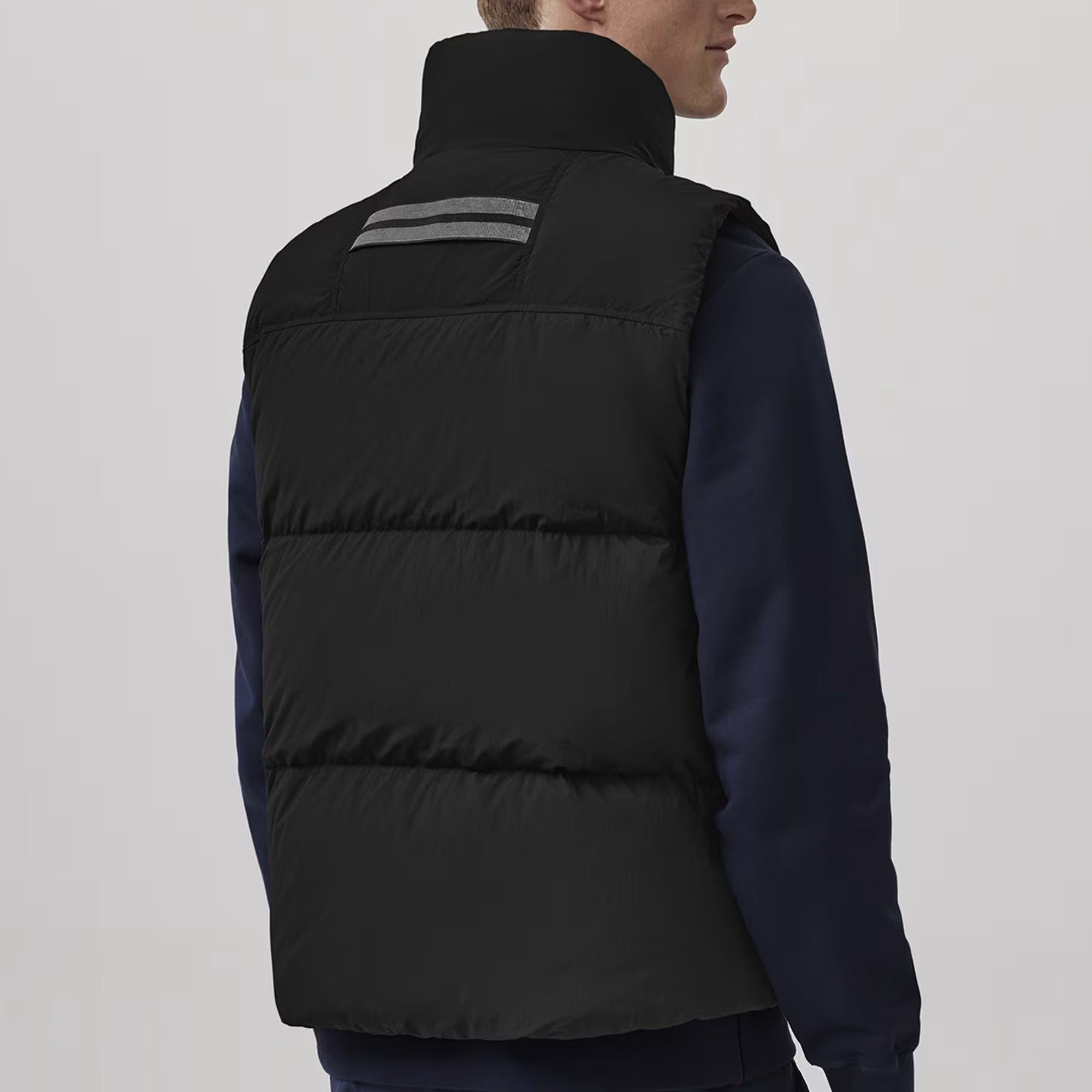 Mens Lawrence Puffer Vest CANADA GOOSE оригінал – Купити в Україні – детальний вид