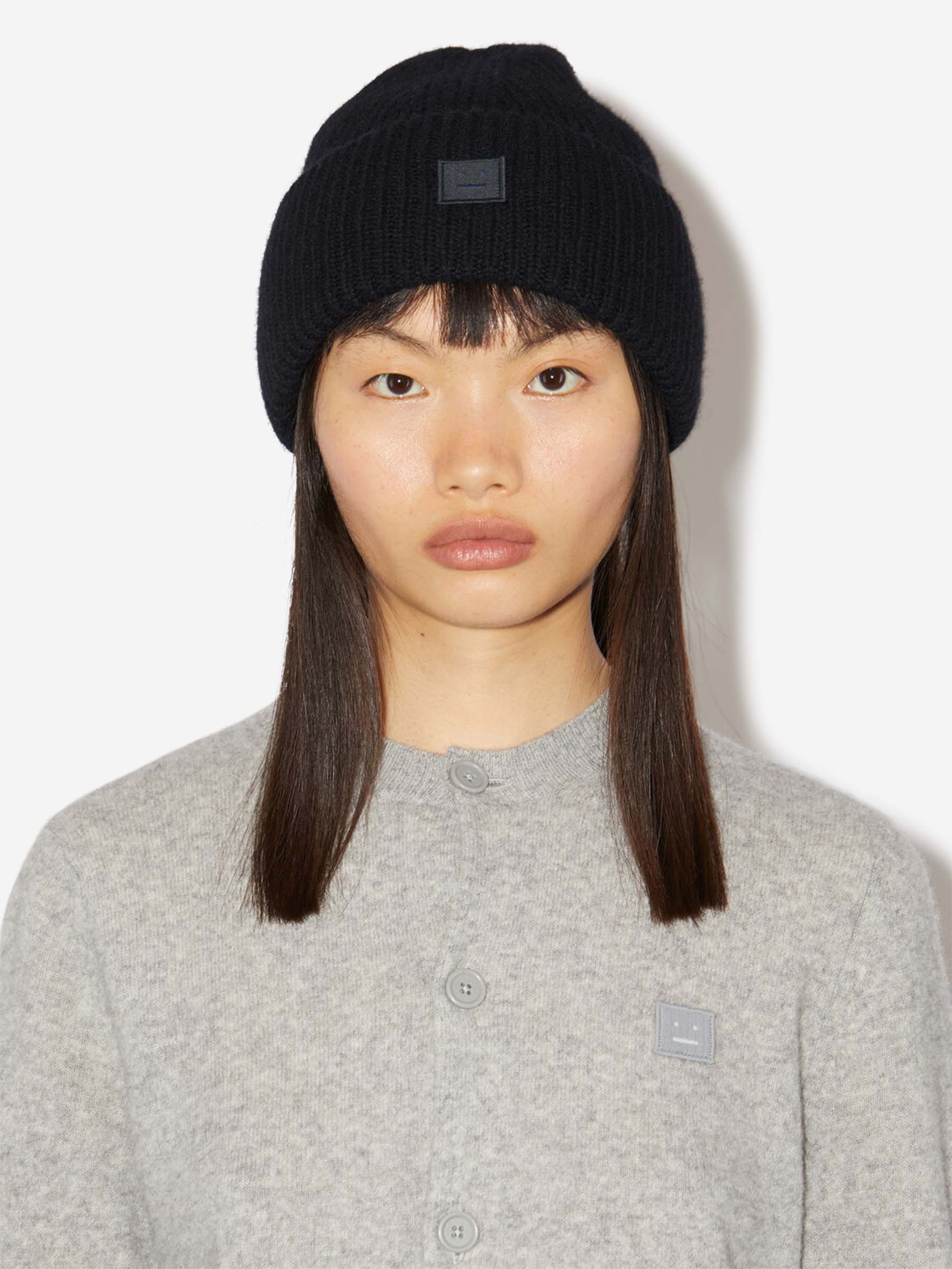Acne studios Accessories оригінал | Швидка доставка Україна – вид ззаду