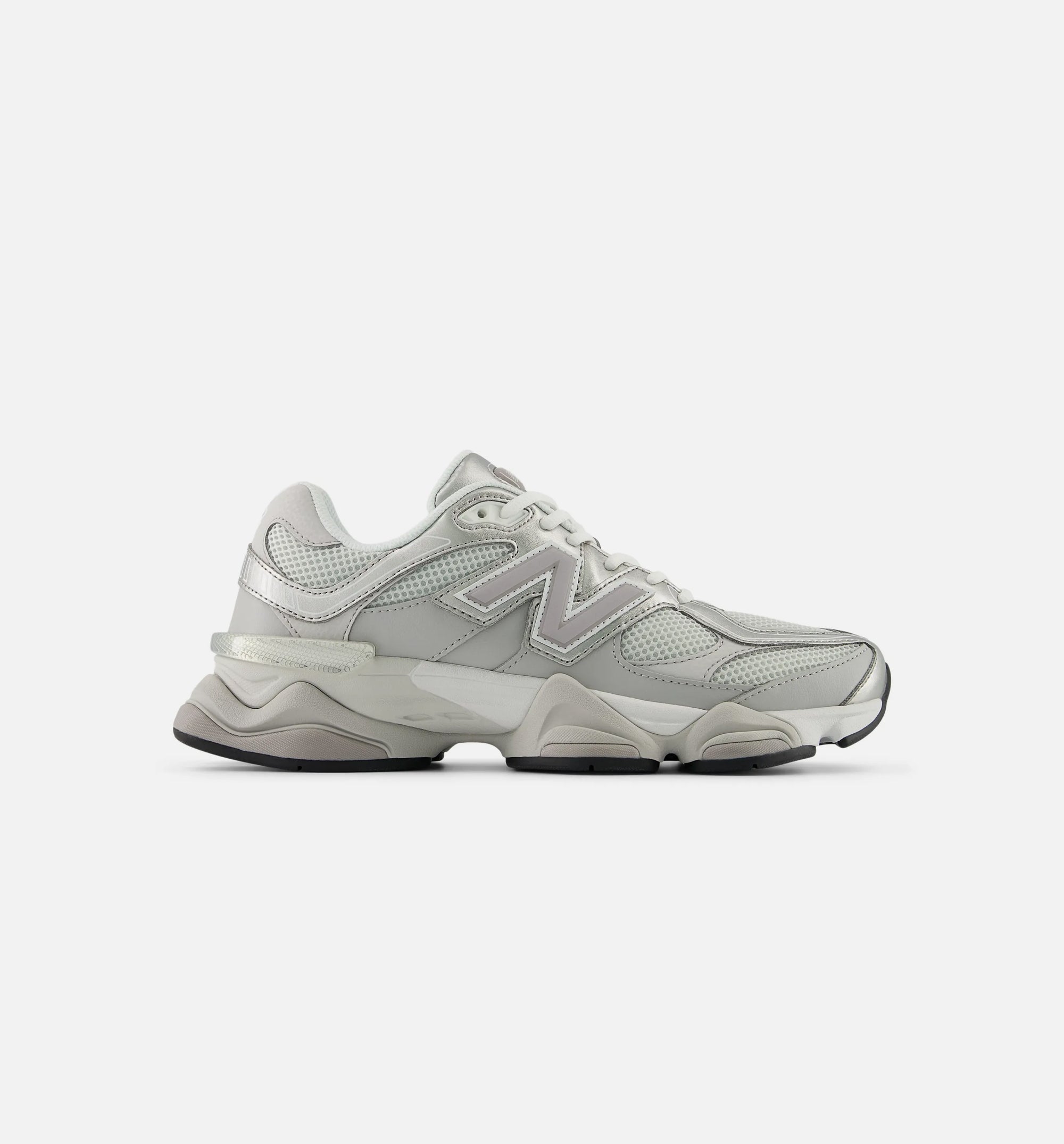 Оригінальна 9060 Mens Lifestyle Shoe New balance – боковий вид