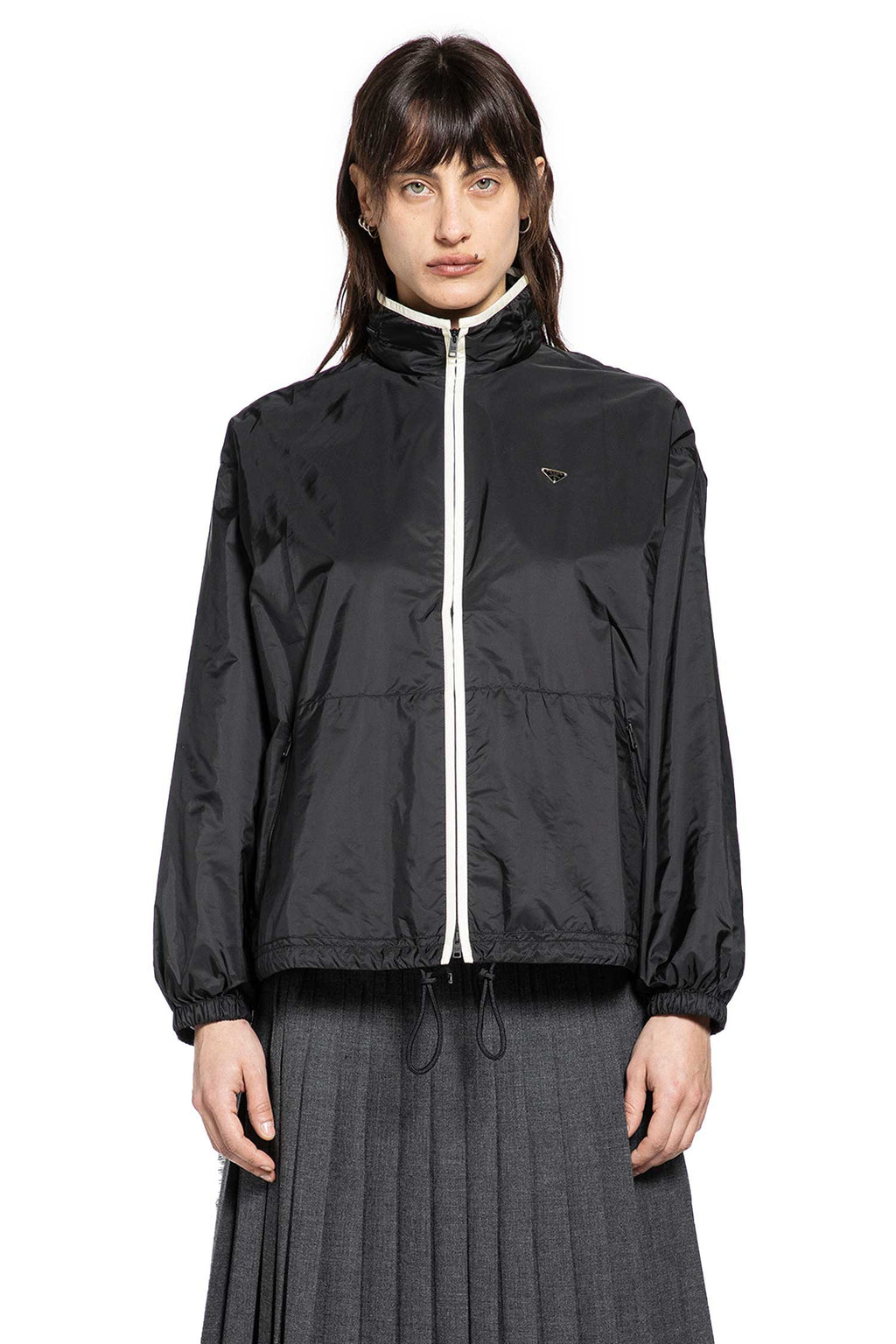 Оригінальна Re-Nylon Windbreaker Prada – боковий вид