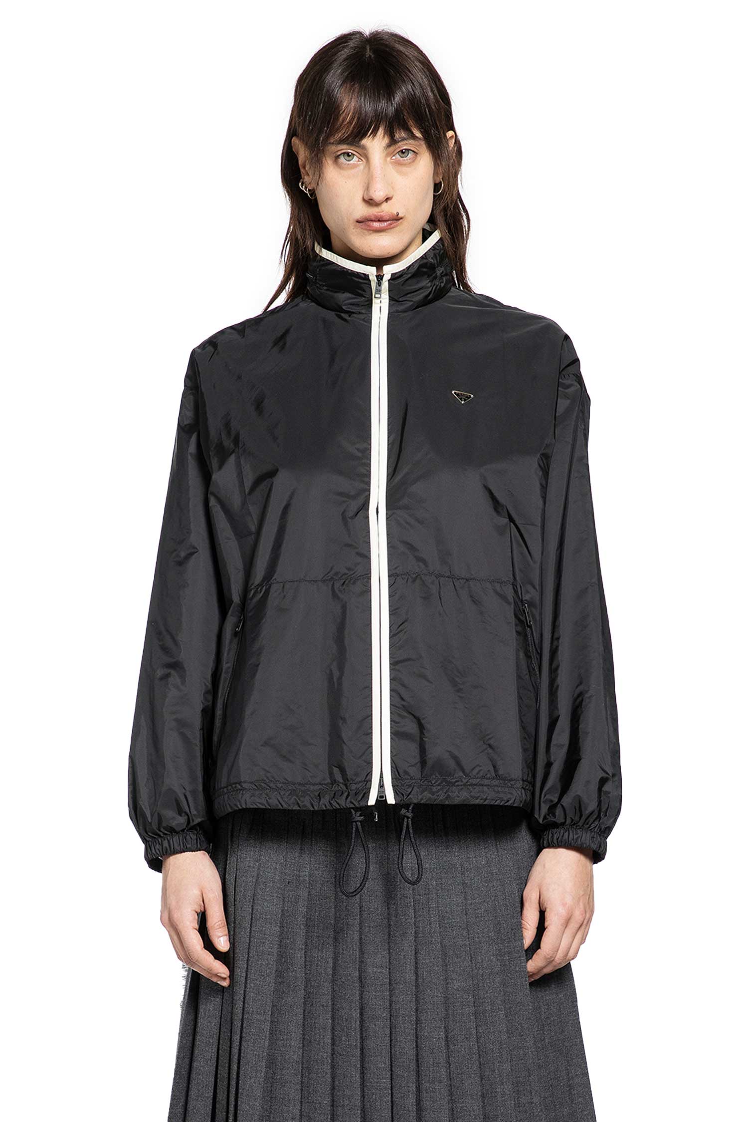 Оригінальна Re-Nylon Windbreaker Prada – боковий вид