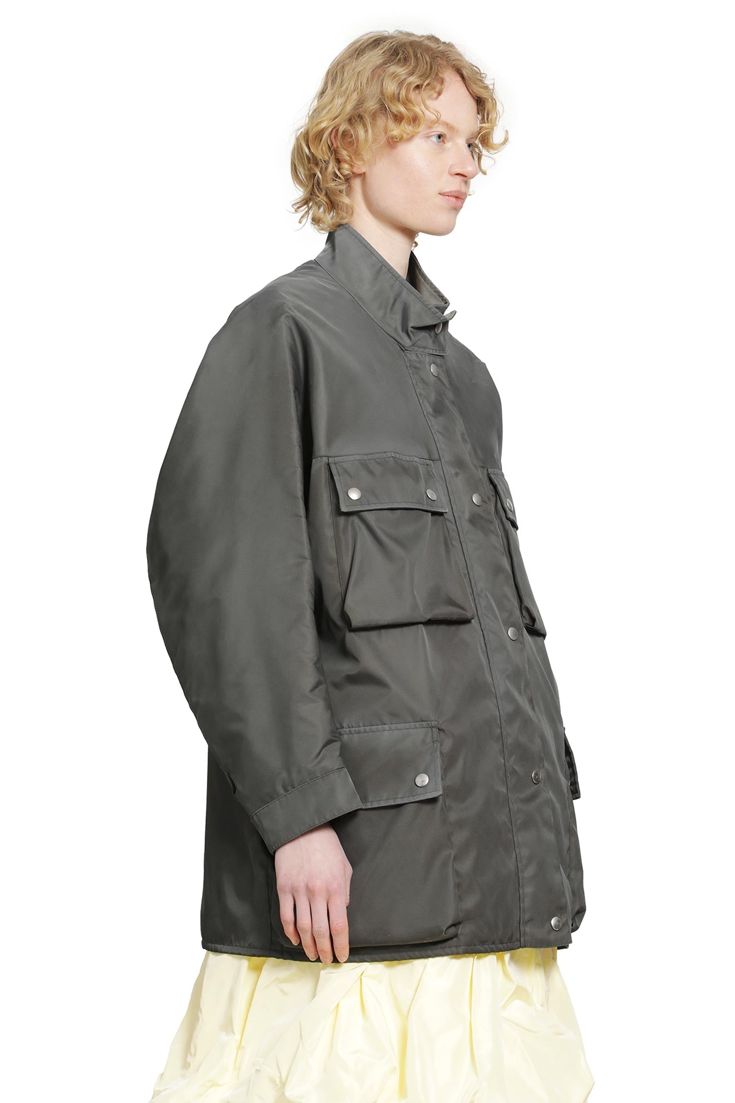 Washed Re-Nylon Rain Jacket Prada оригінал – Купити в Україні – вид ззаду
