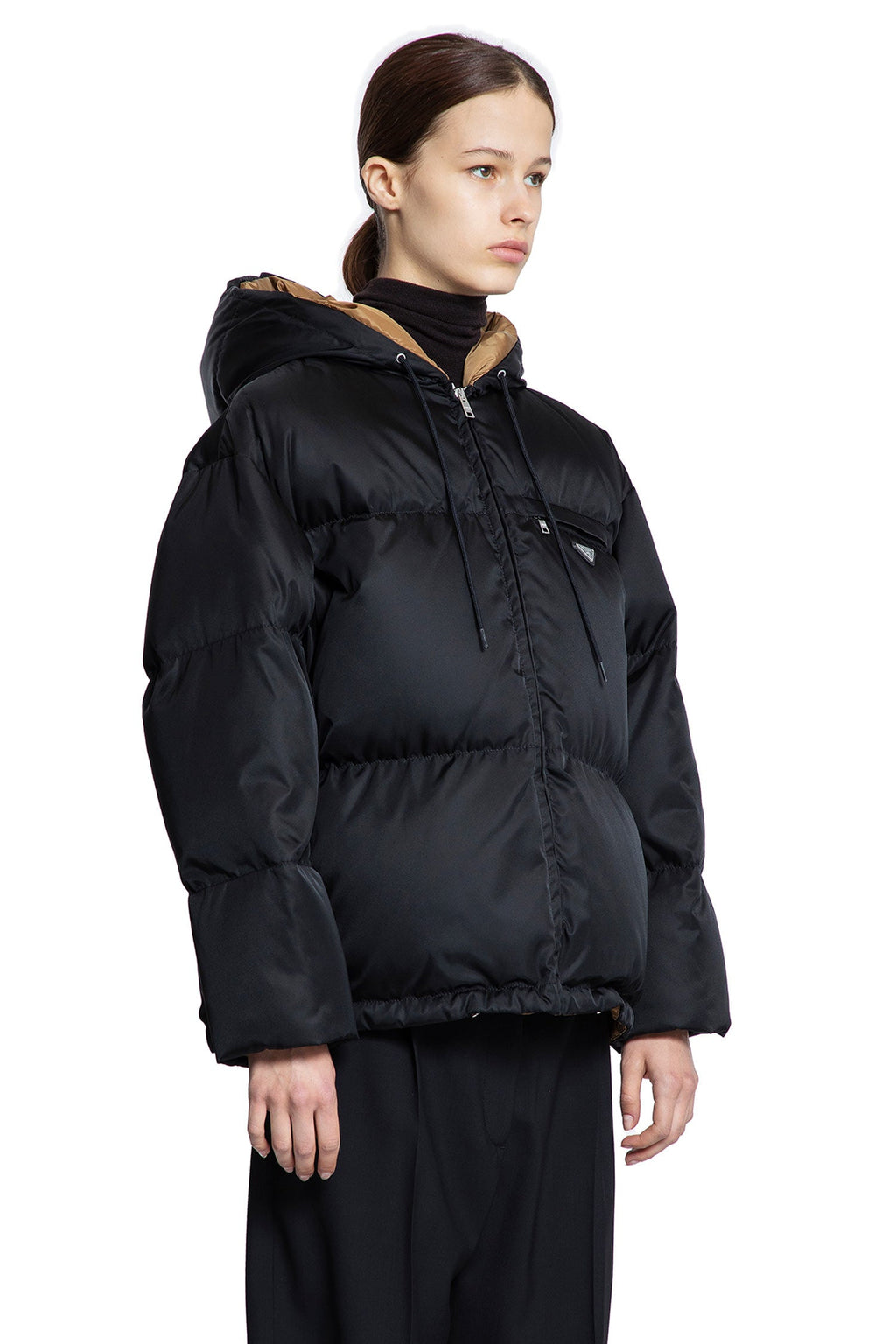Re-Nylon Hooded Down Jacket Prada оригінал – Купити в Україні – детальний вид
