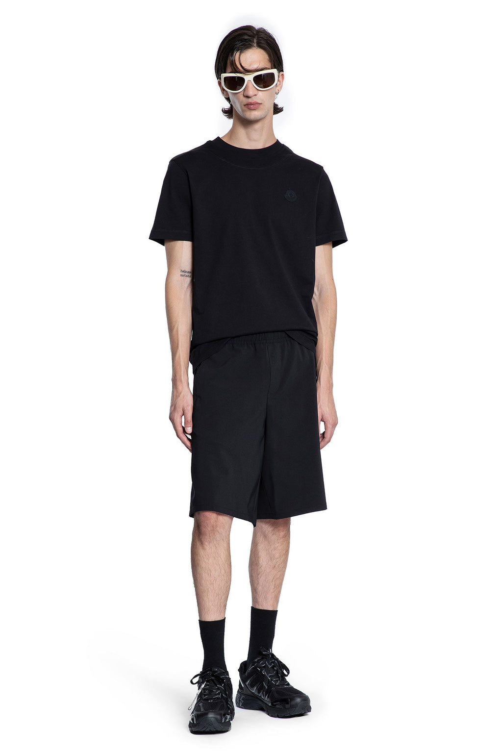 Logo Patch Shorts Moncler оригінал – Купити в Україні – збільшений вид