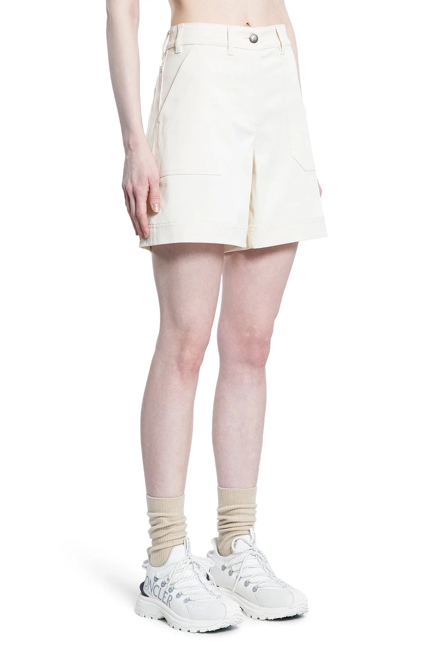 Оригінальна Cotton Gabardine Shorts Moncler – детальний вид