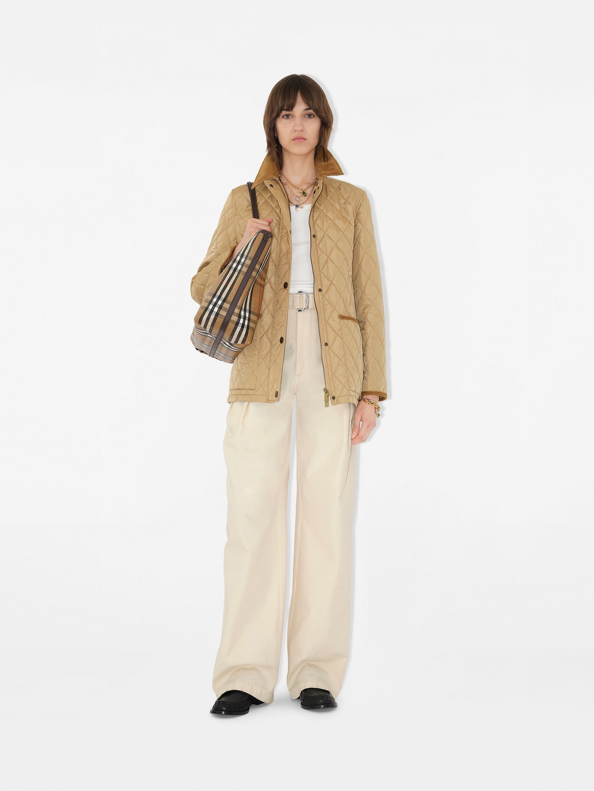 Quilted Nylon Barn Jacket BURBERRY – Гарантія оригінальності – детальний вид