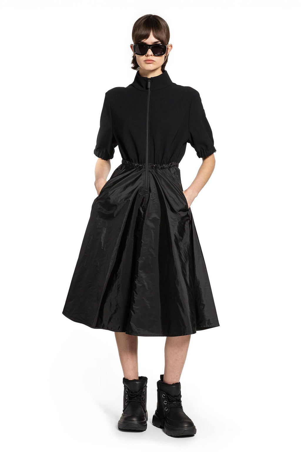 Satin MIDI Dress Moncler – Гарантія оригінальності – боковий вид