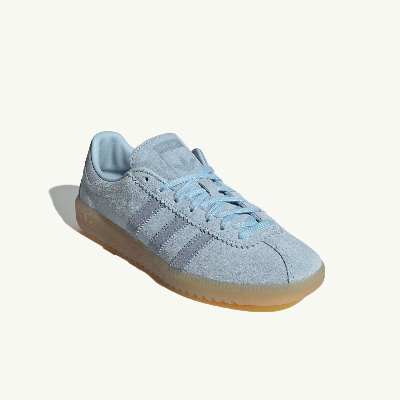 Оригінальна Womens Bermuda Adidas – вид ззаду