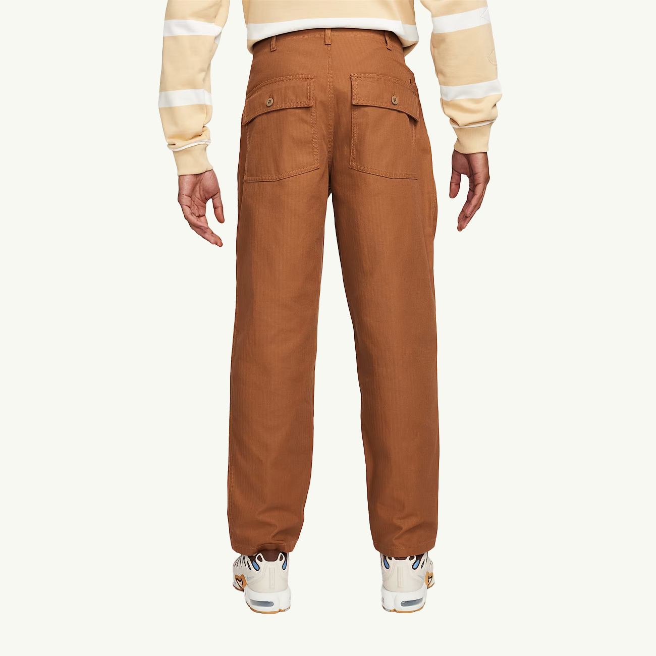 Life Fatigue Pant Brown NIKE оригінал – Купити в Україні – вид ззаду