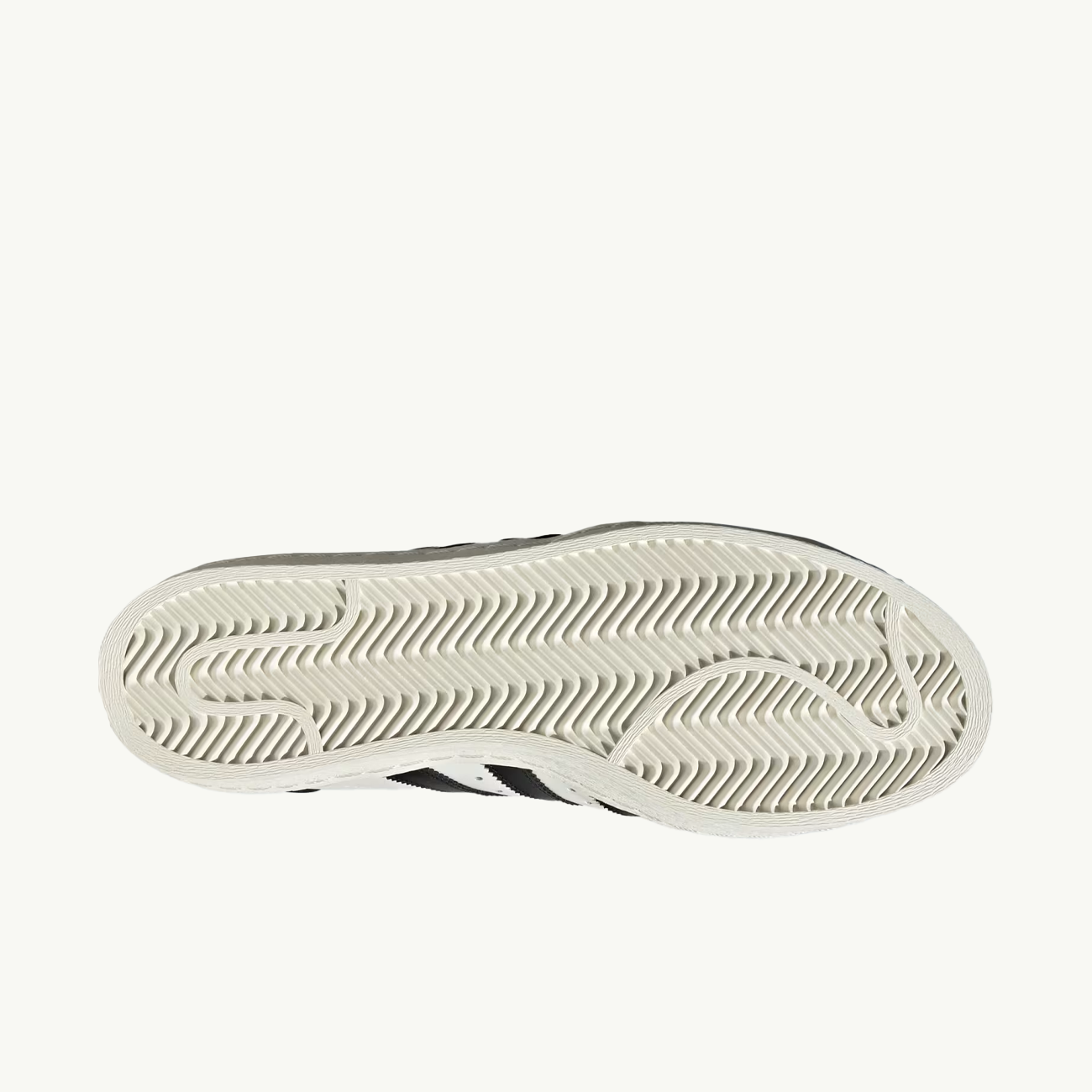 Superstar 82 Adidas оригінал – Купити в Україні – вид ззаду - ADIDAS