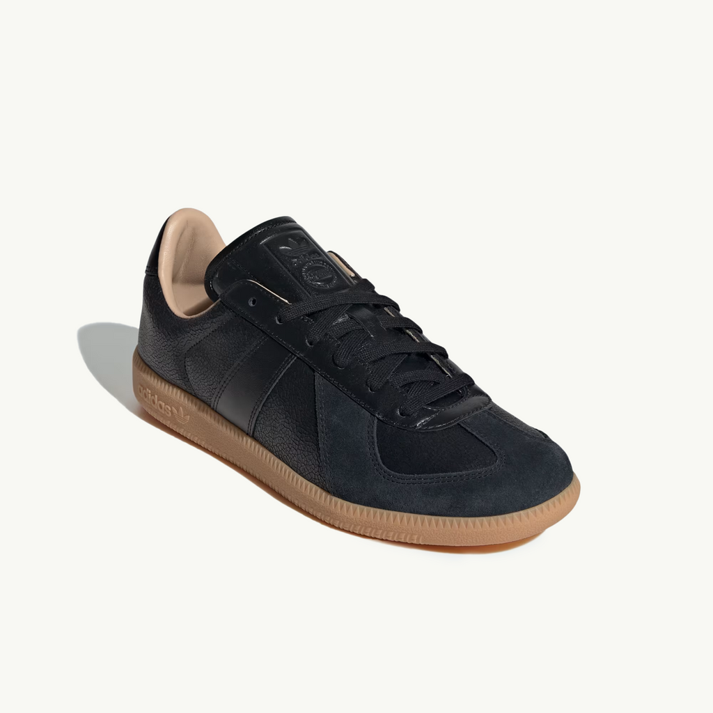 Adidas Footwear оригінал | Швидка доставка Україна – вид ззаду