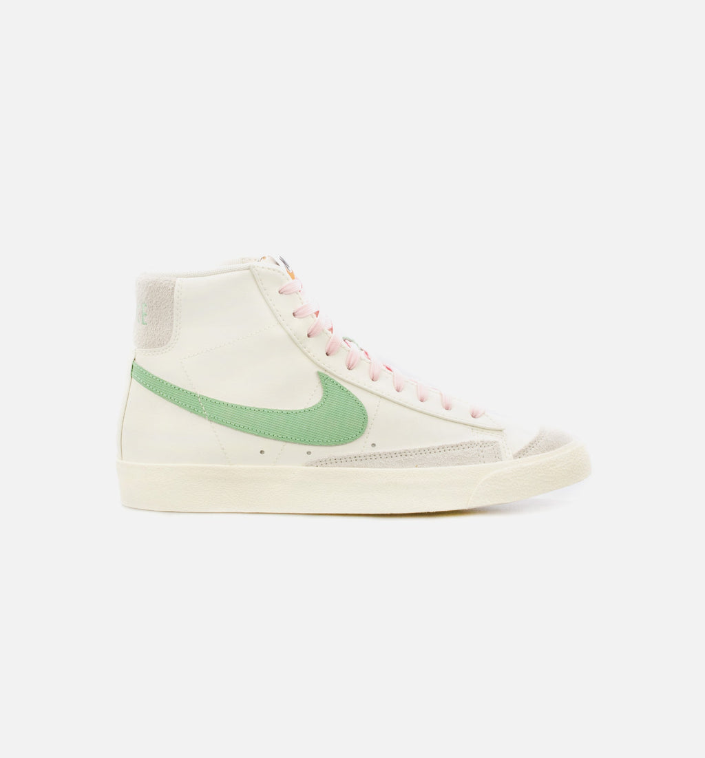 Blazer MID 77 Prm Coconut Milk Mens Lifestyle Shoe Nike оригінал – Купити в Україні – боковий вид