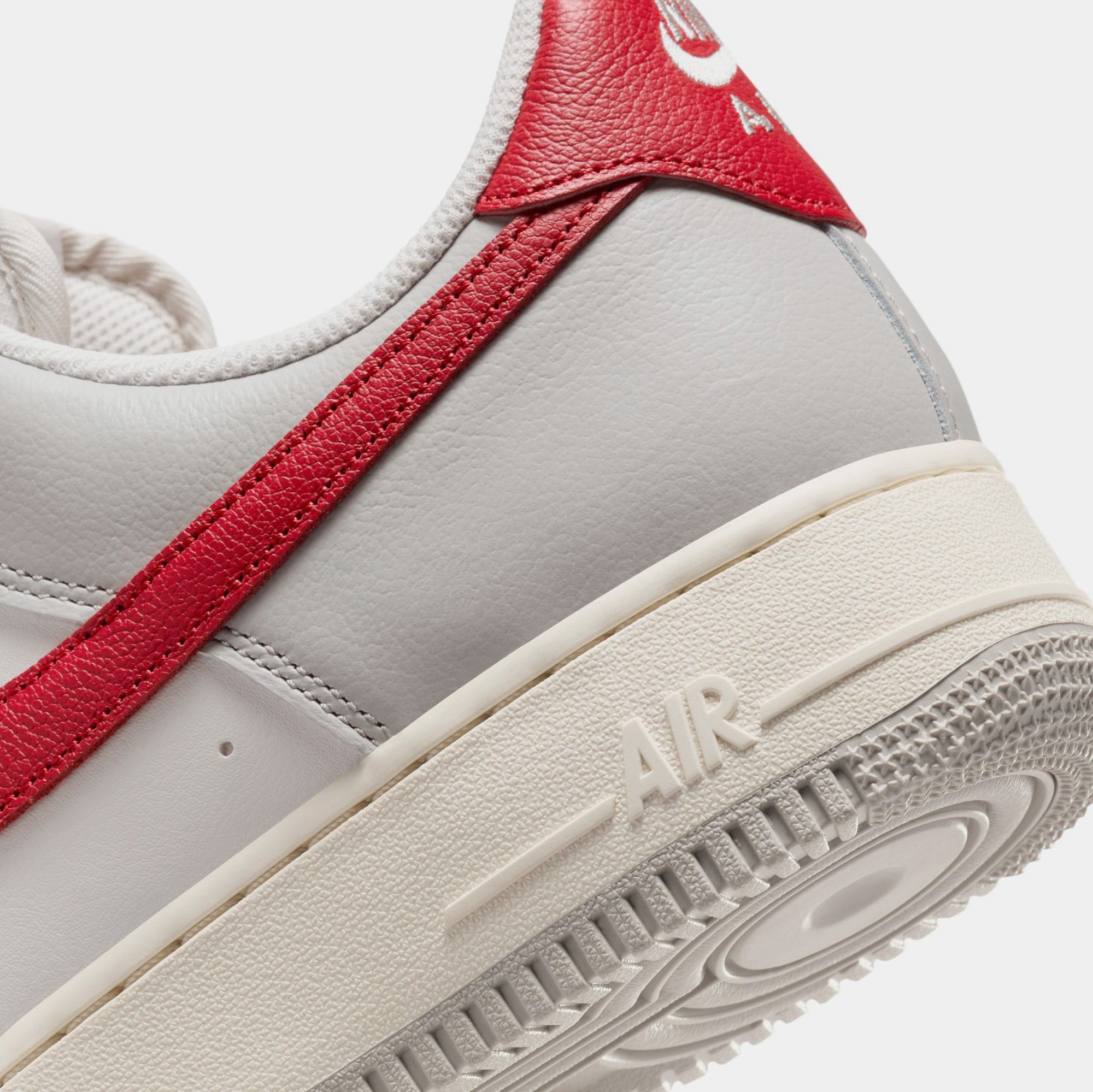 Air Force 1 07 Lv8 Red Toe Mens Basketball Shoes Nike оригінал – Купити в Україні – детальний вид
